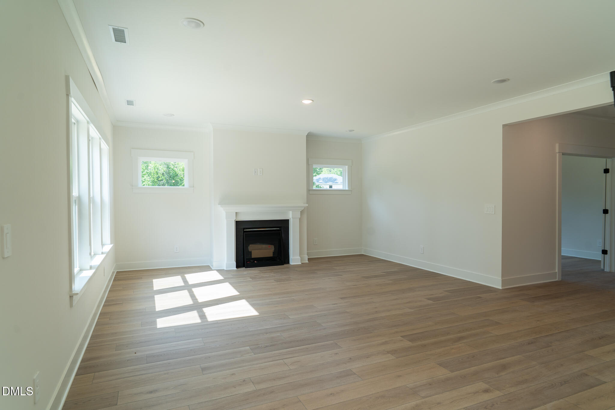 63 Stradshire Court Property Photo 5
