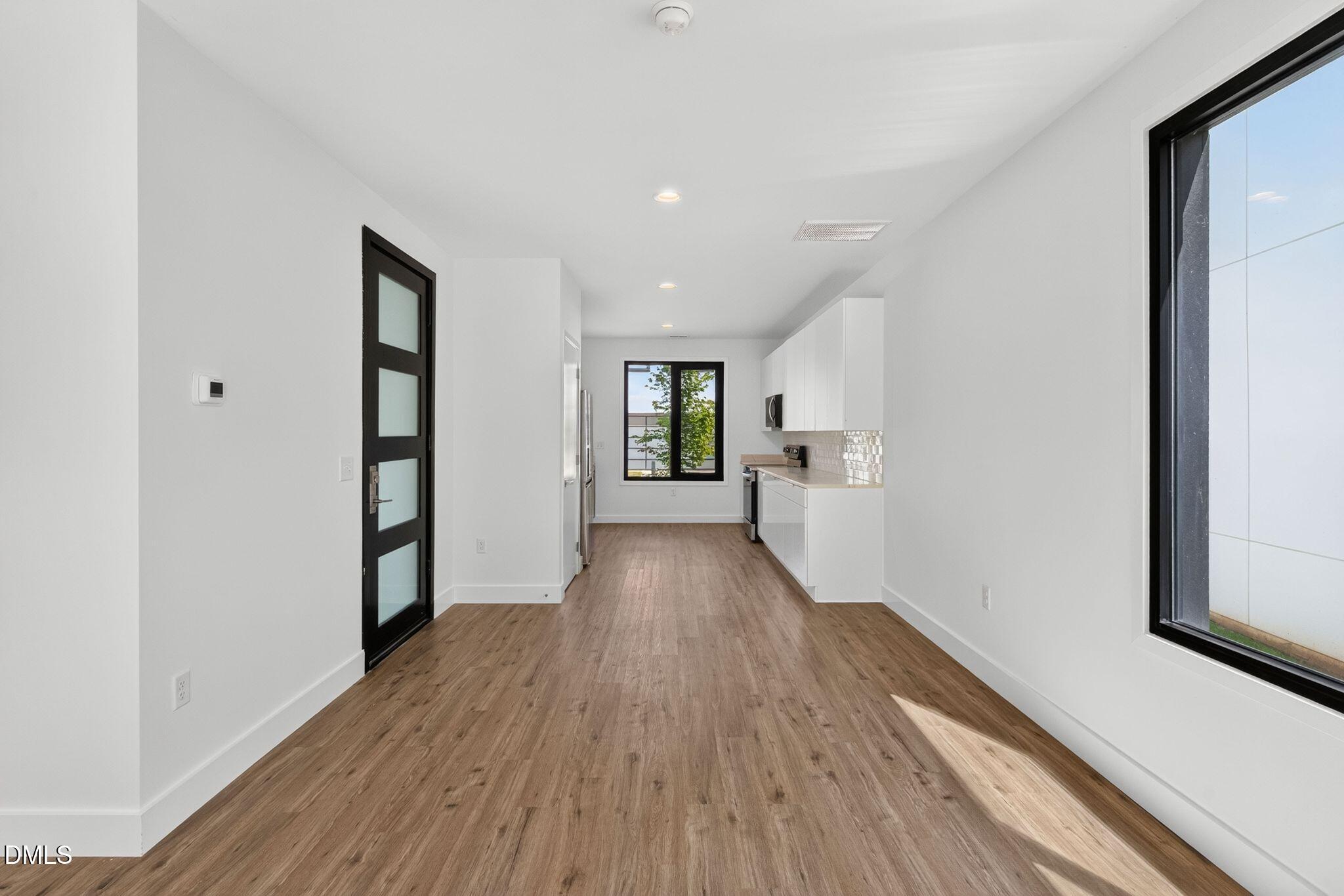1102 Nova Street Property Photo 3