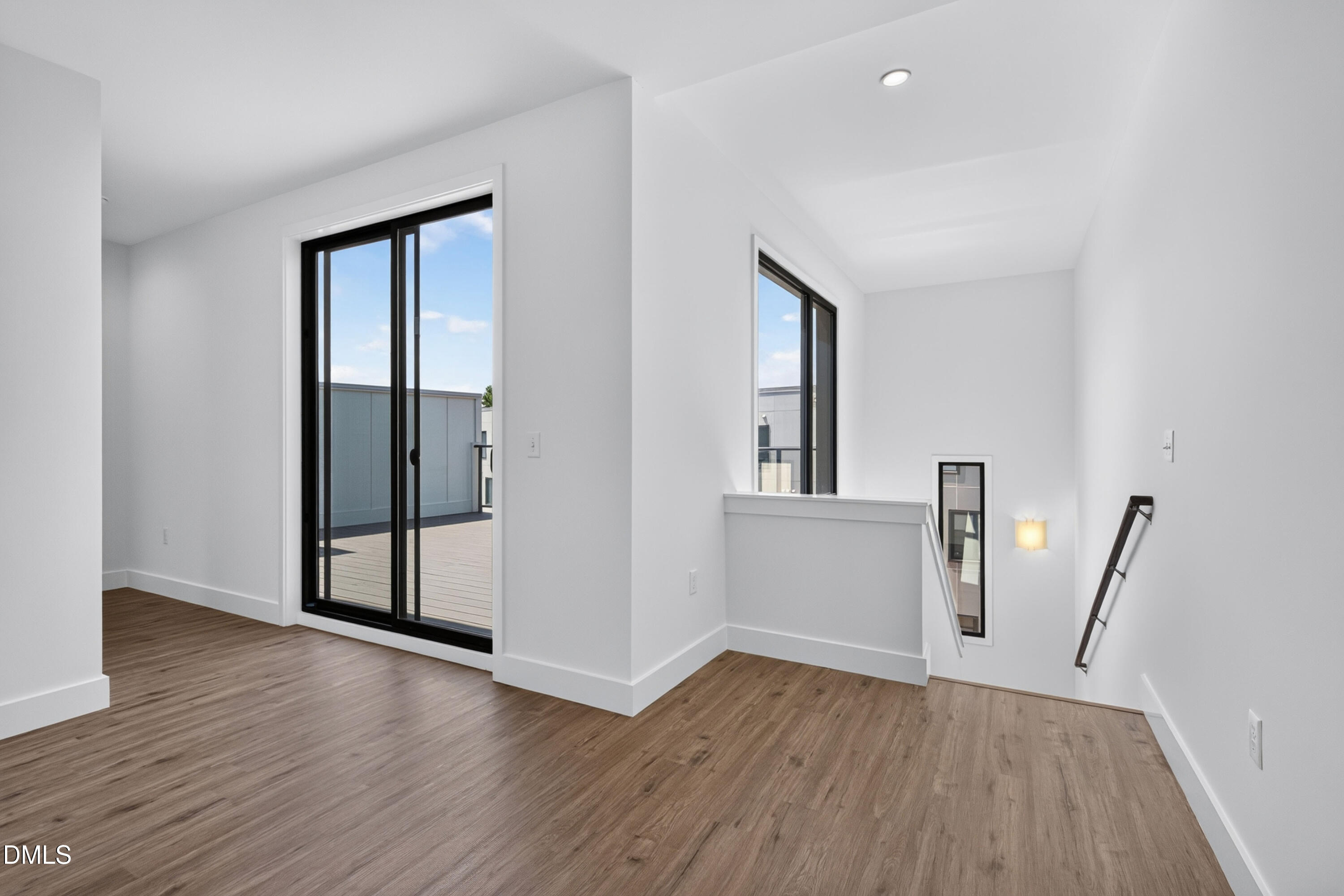 1105 Nova Street Property Photo 6