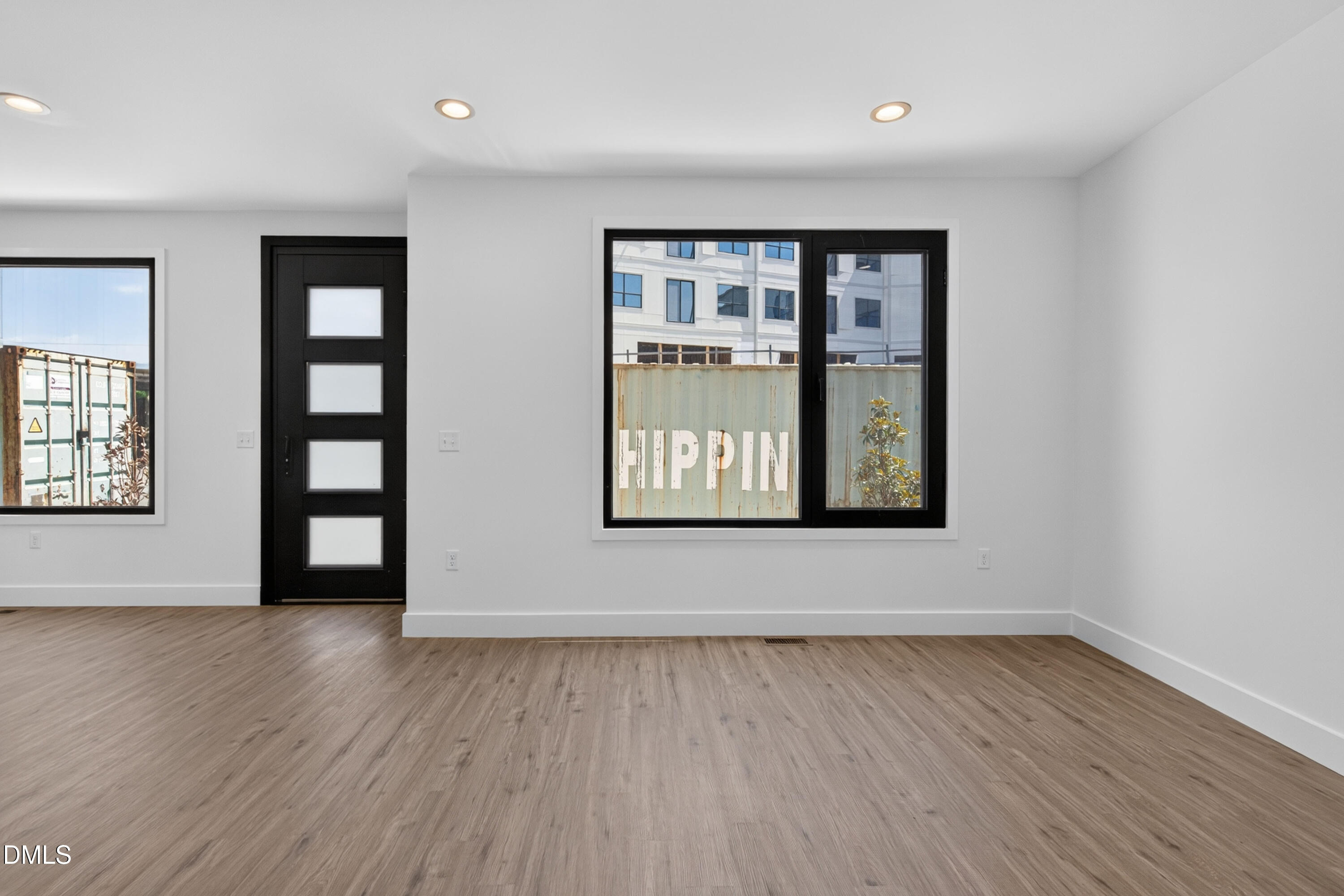 1105 Nova Street Property Photo 23
