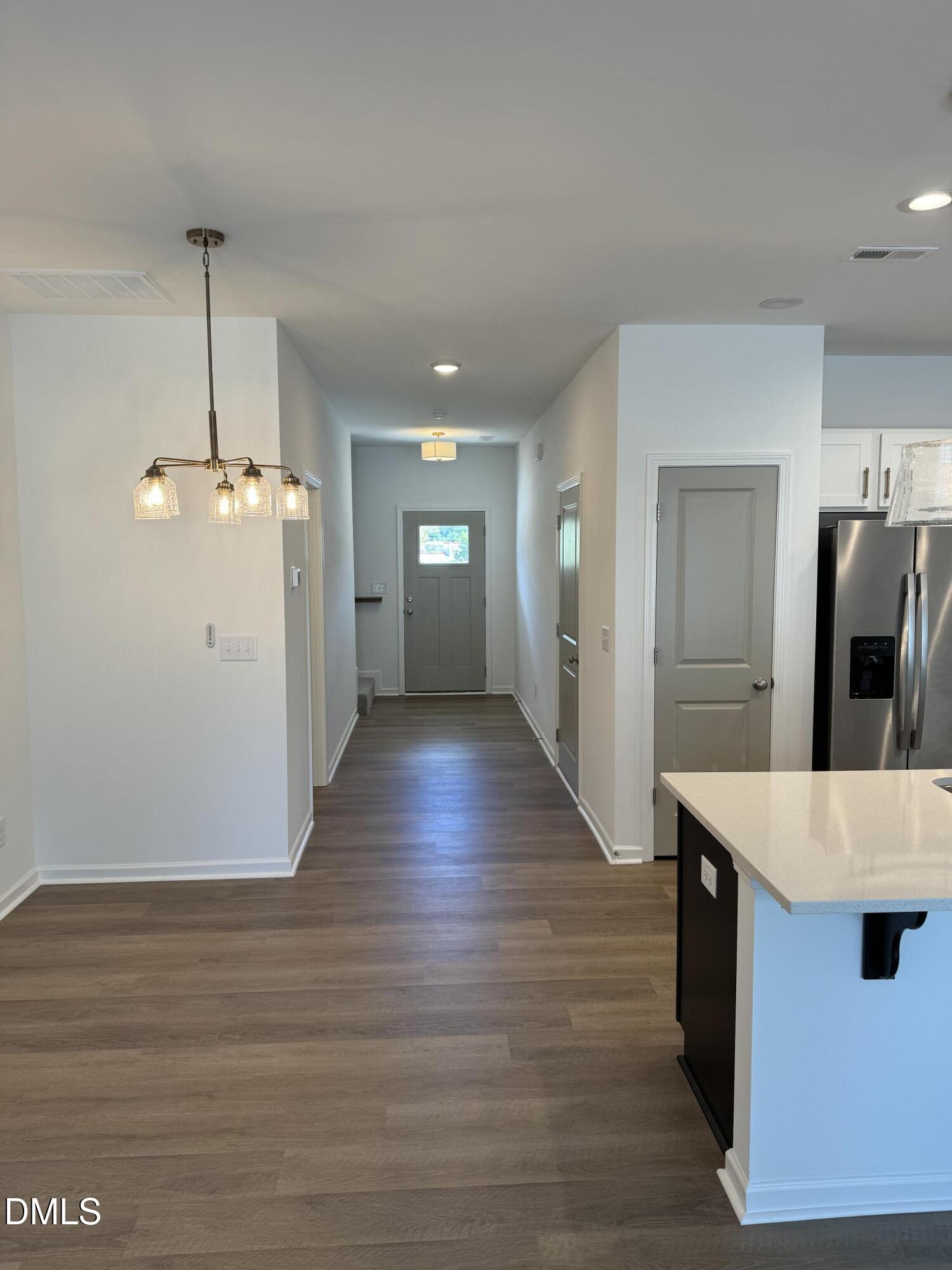 1 N Lenny Drive Property Photo 8