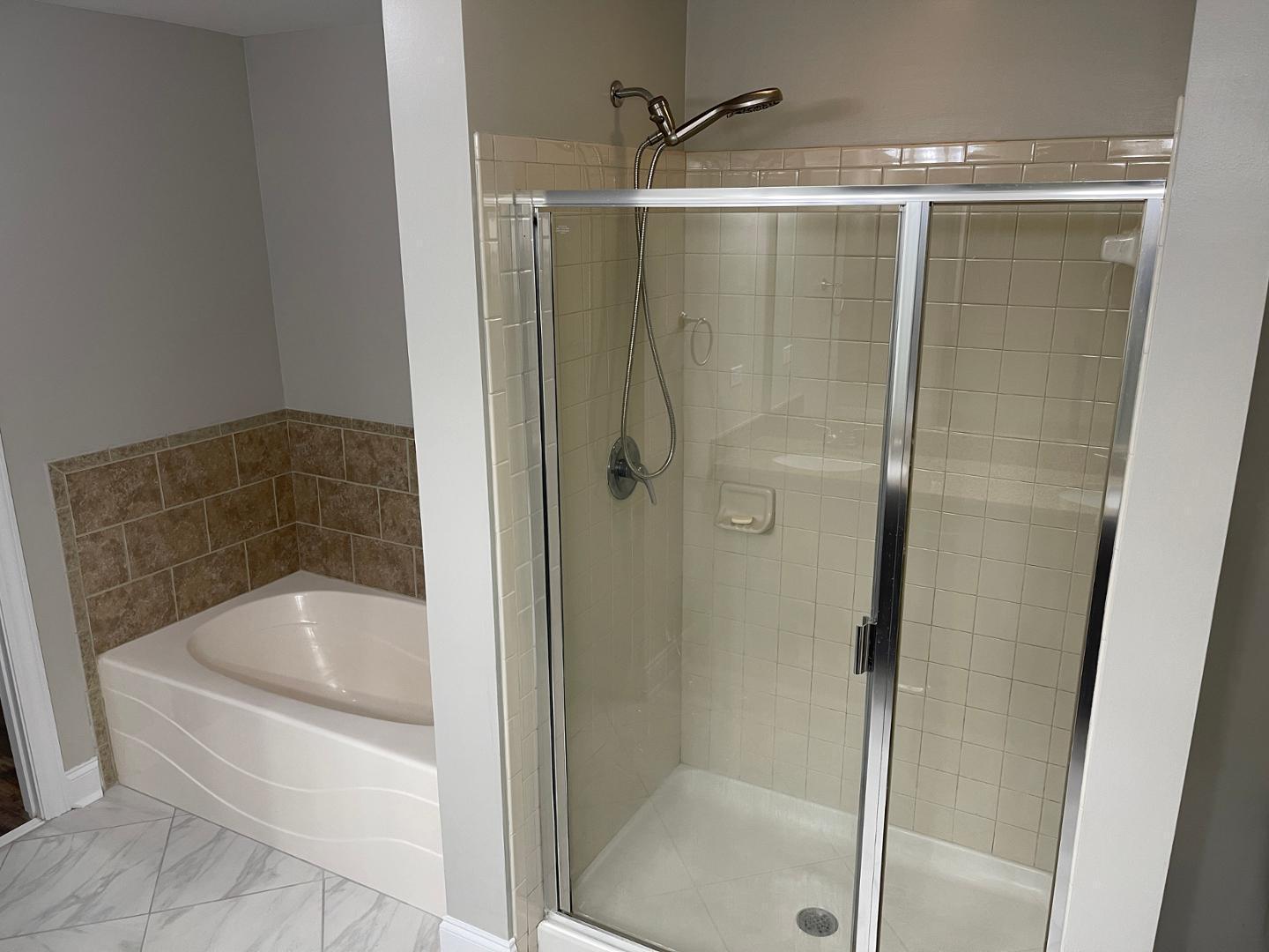 222 Glenwood Avenue 308 Property Photo 10