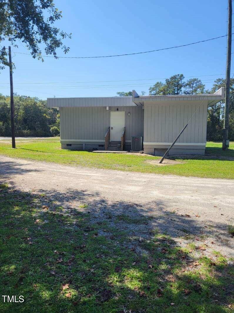 126 River Road Property Photo 3