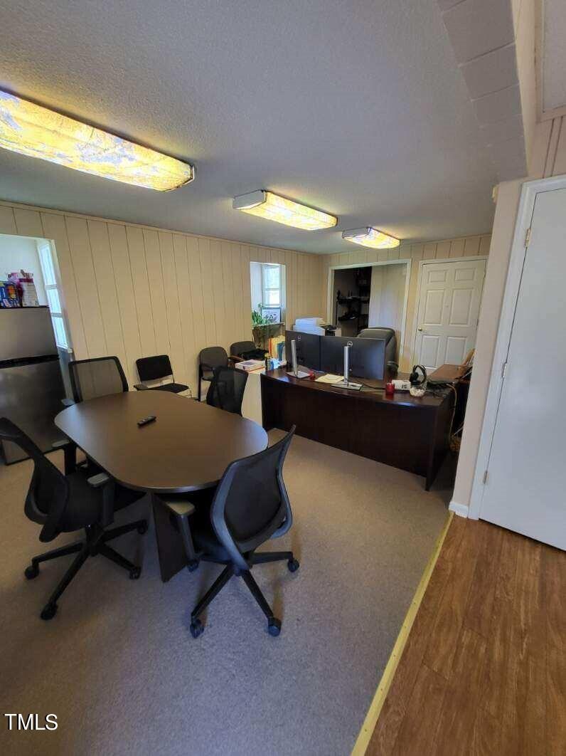 126 River Road Property Photo 5