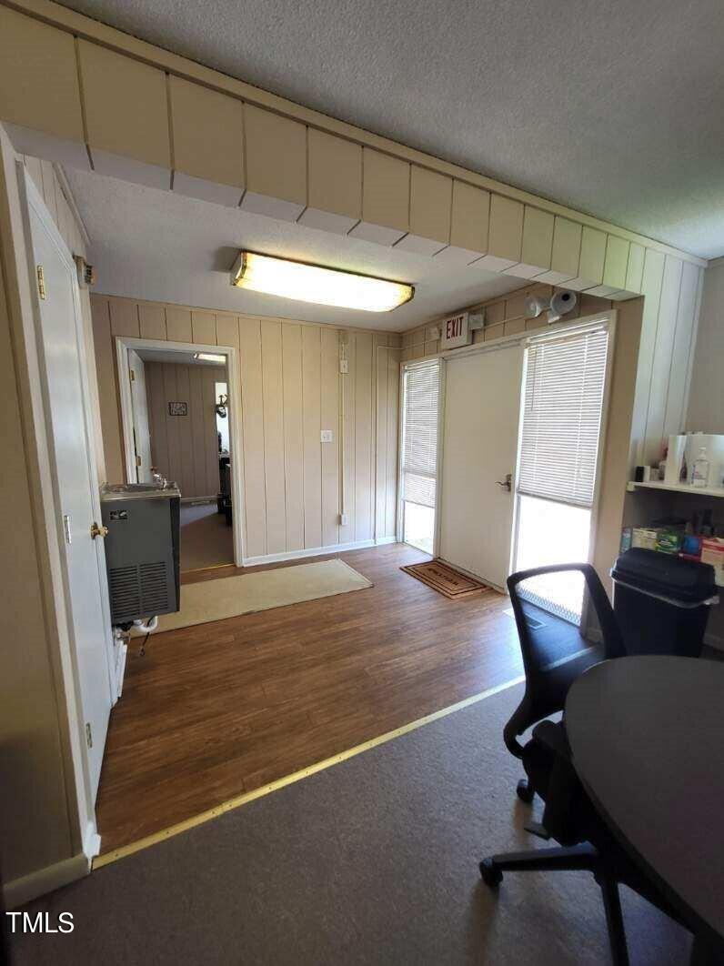 126 River Road Property Photo 7
