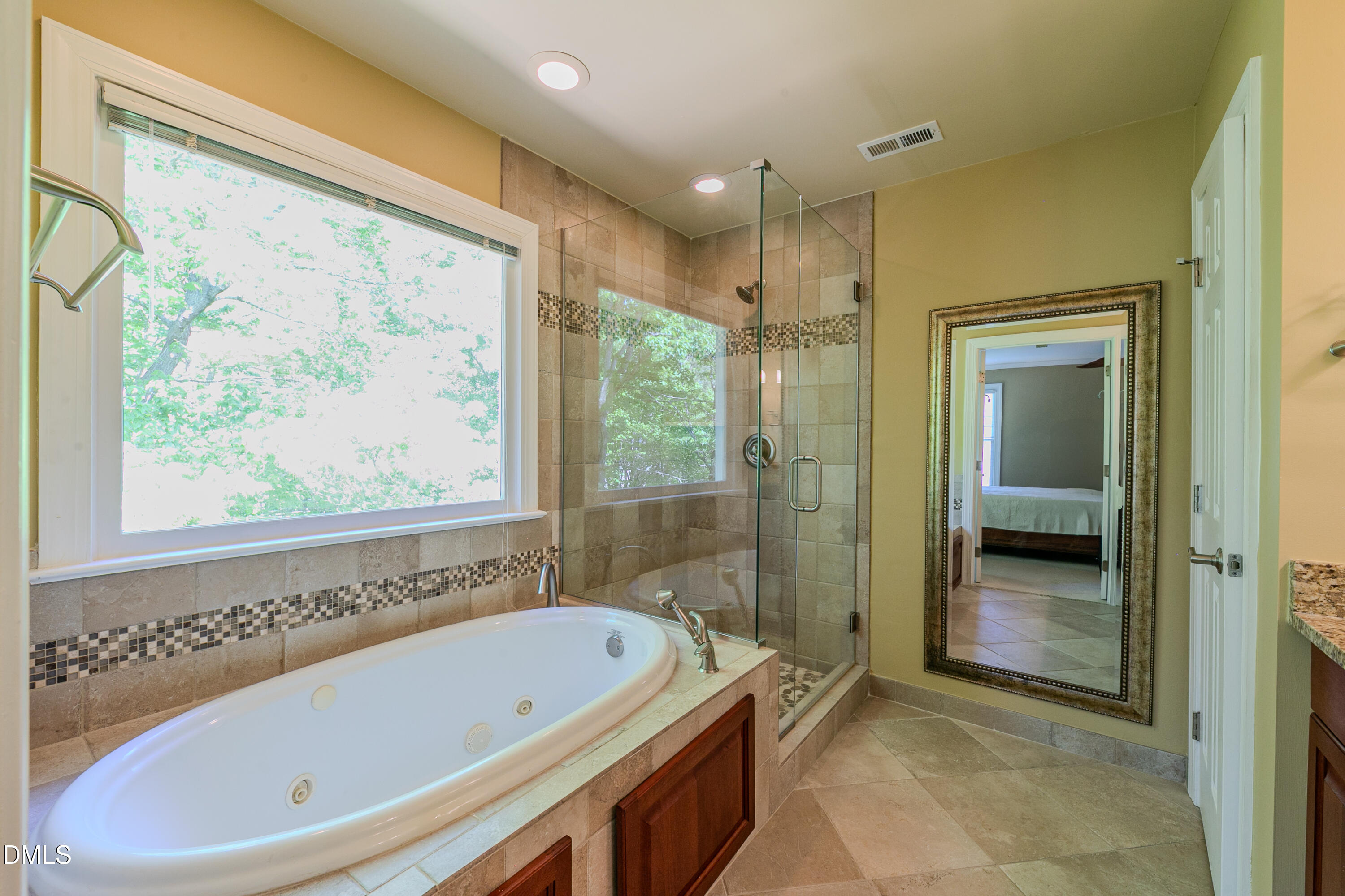 108 Ferncroft Court Property Photo 27