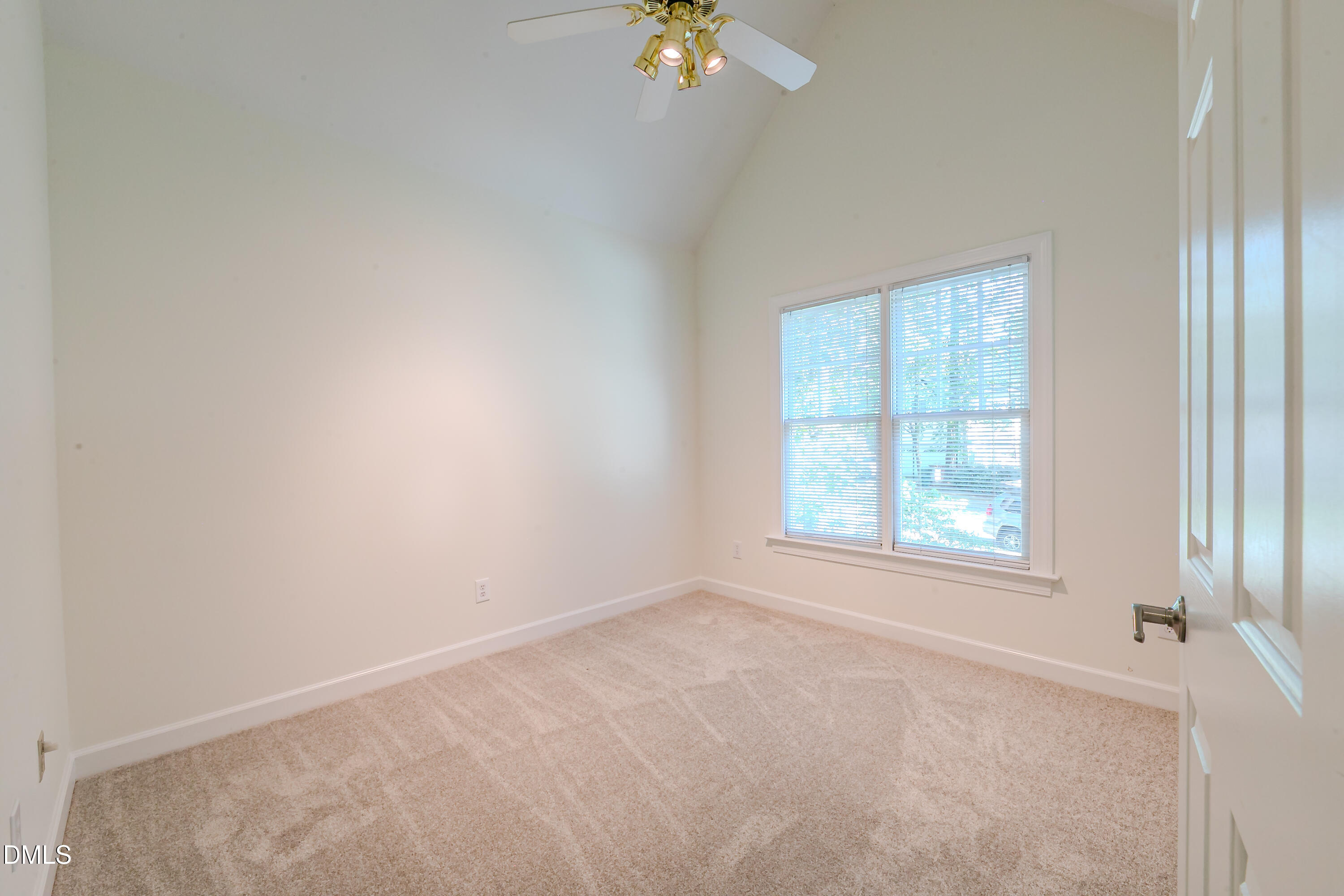 108 Ferncroft Court Property Photo 34