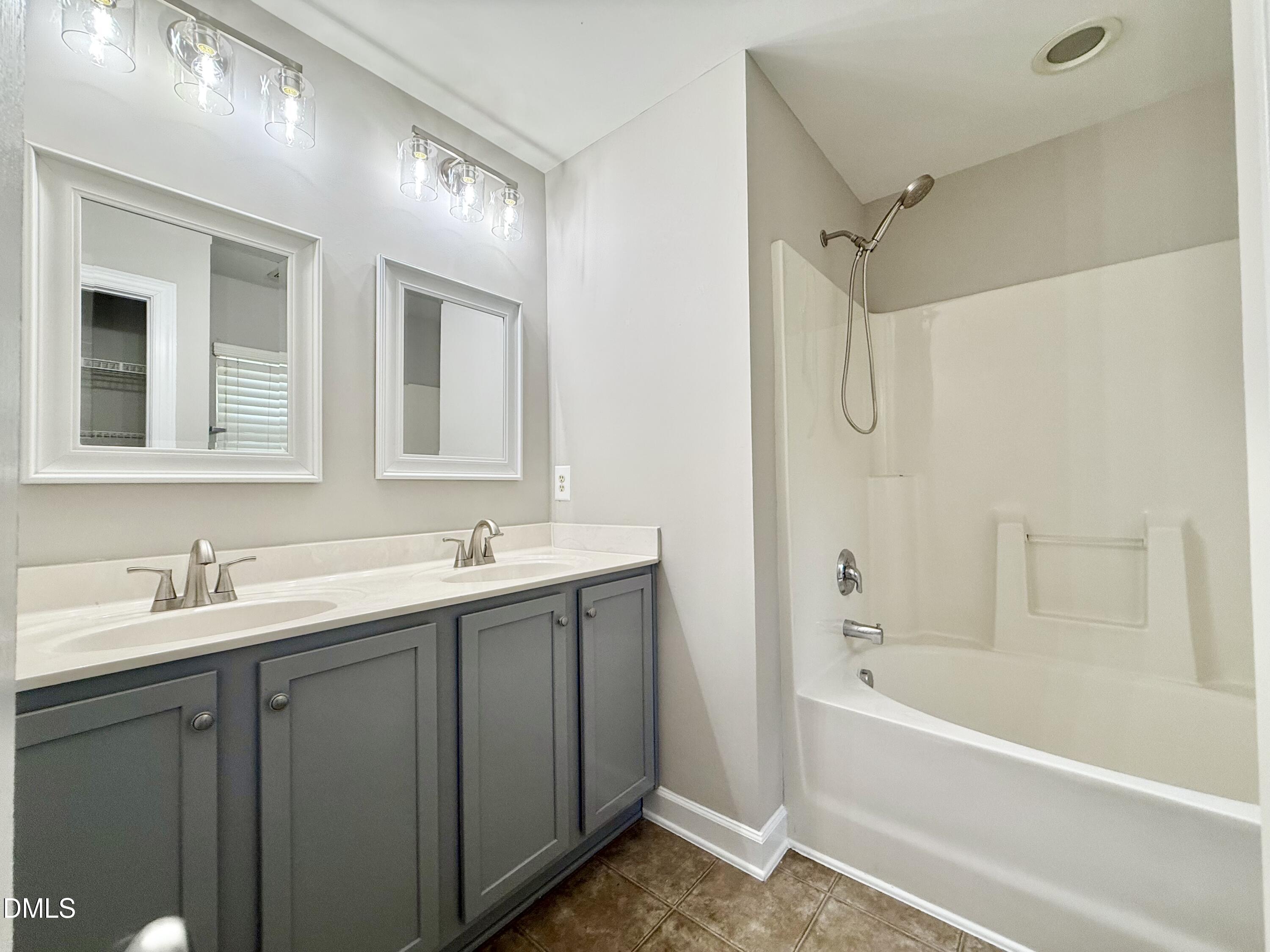 8815 Orchard Grove Way Property Photo 11