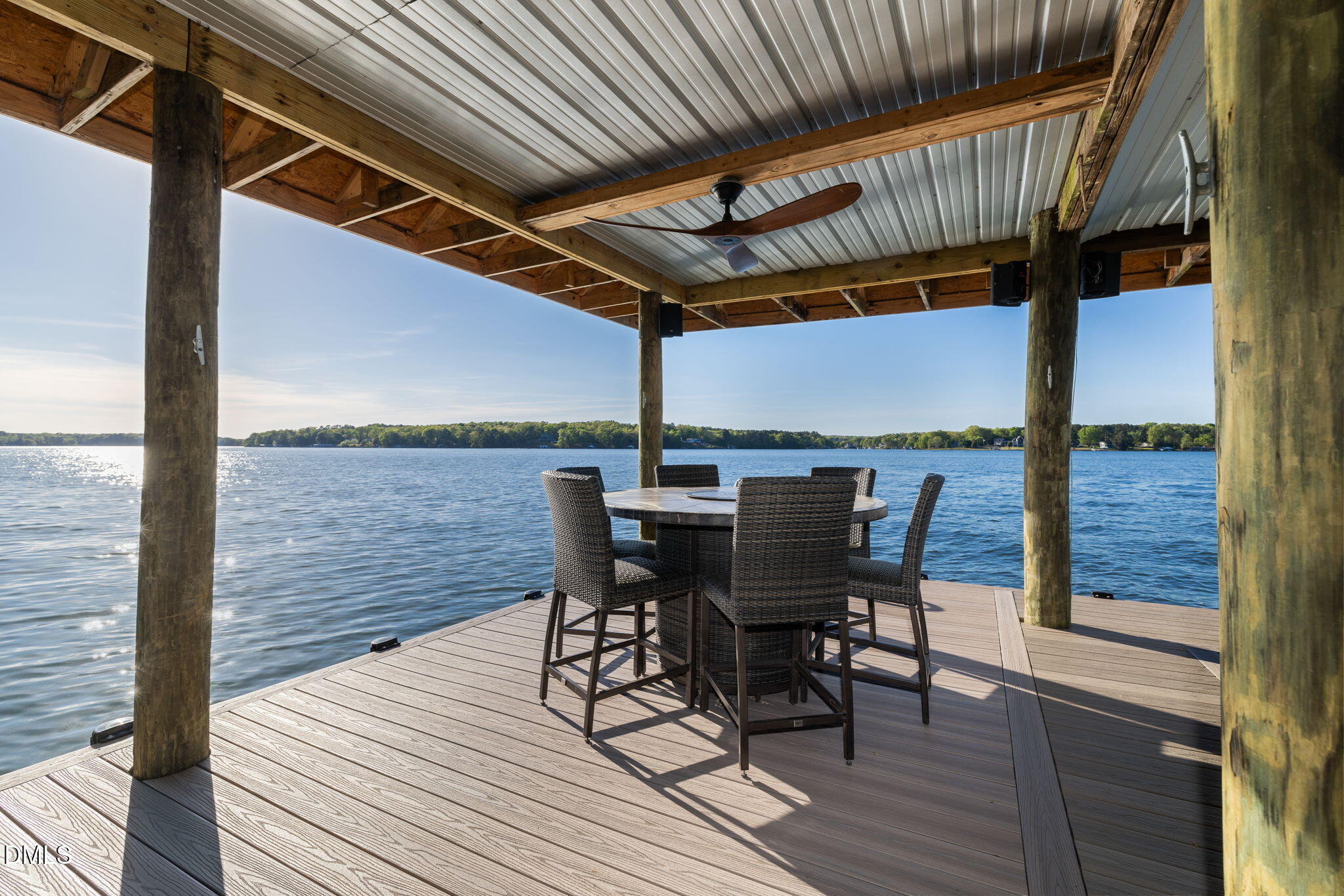 348 Harbor Drive Property Photo 18