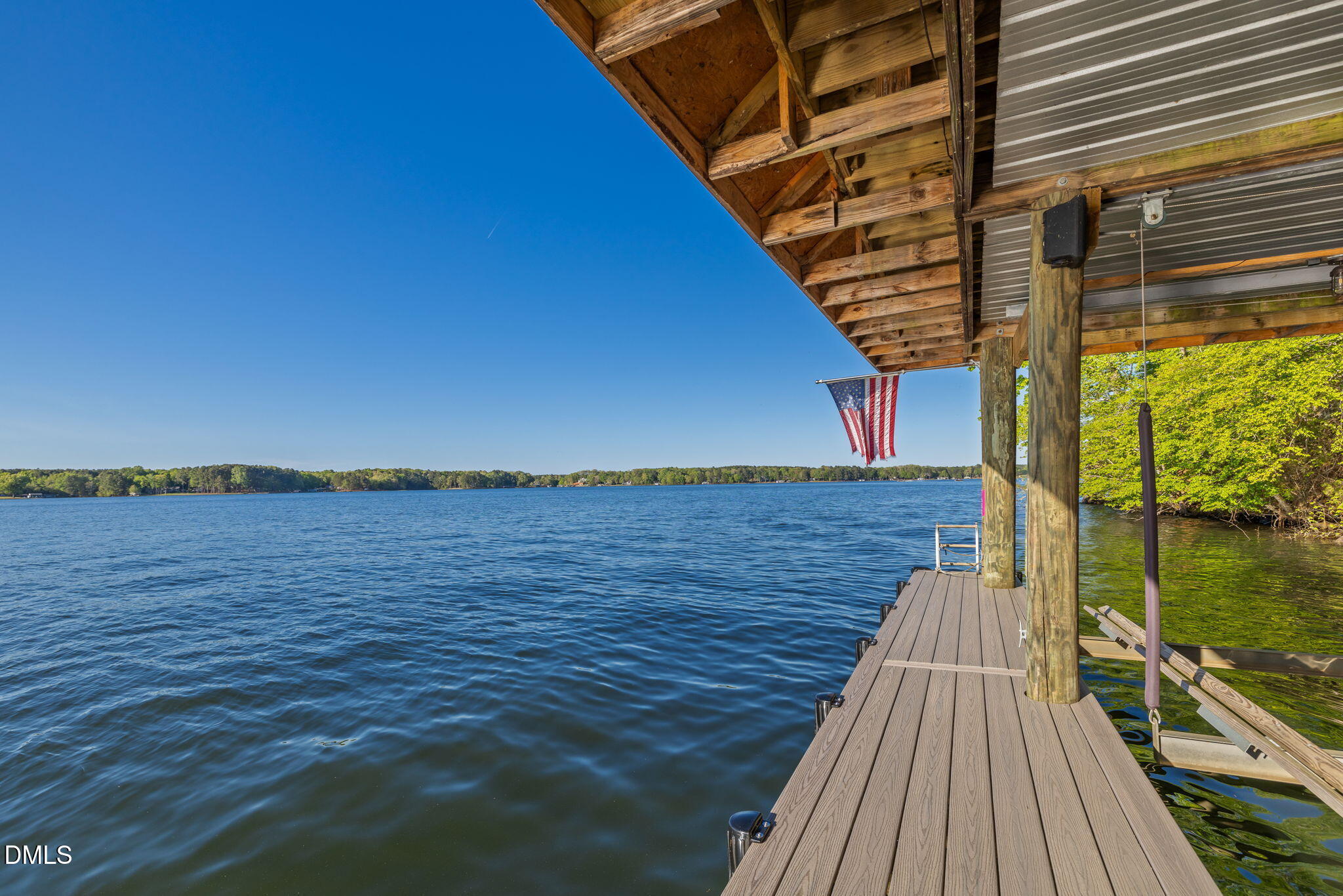 348 Harbor Drive Property Photo 20