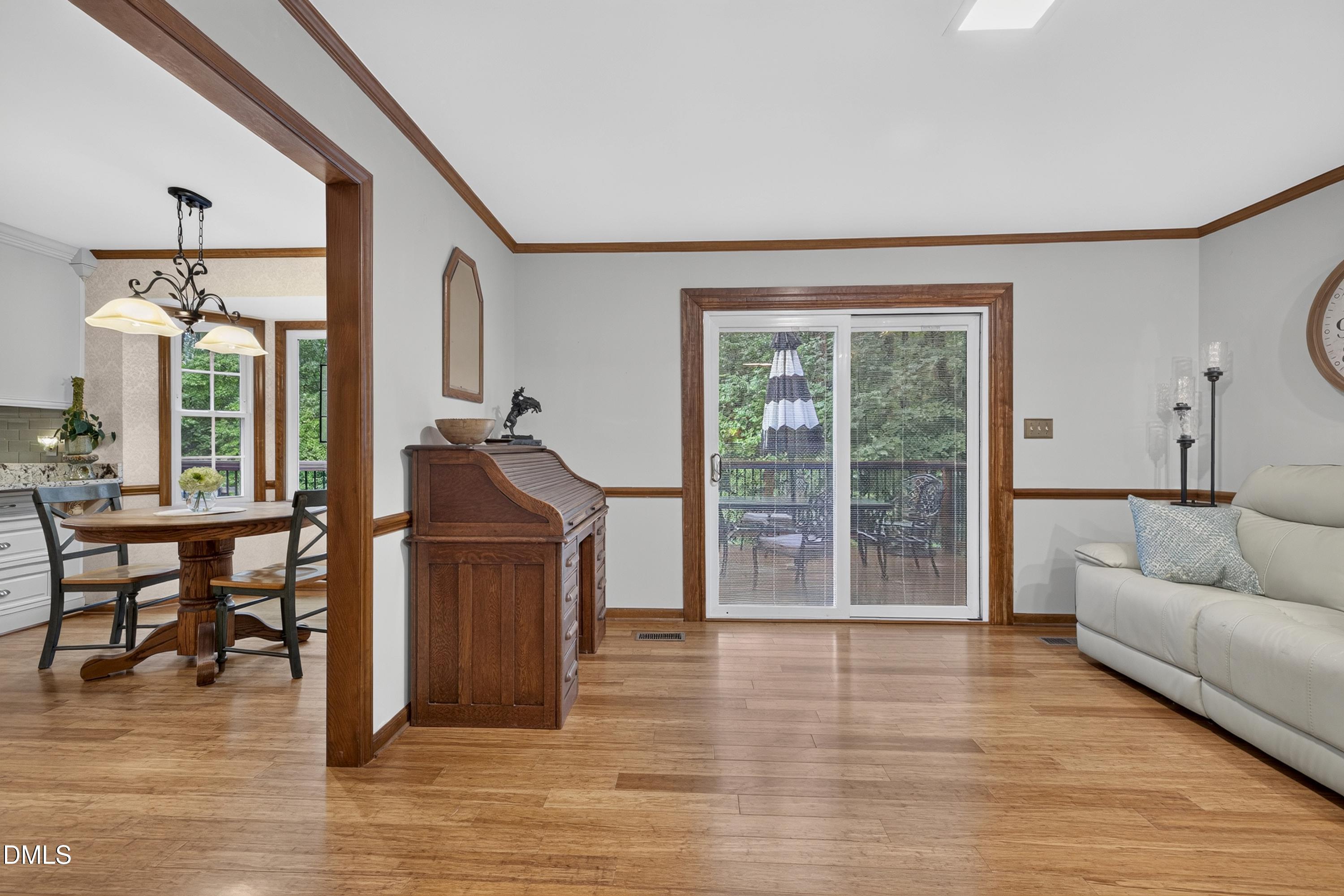 6309 Windy Ridge Court Property Photo 9