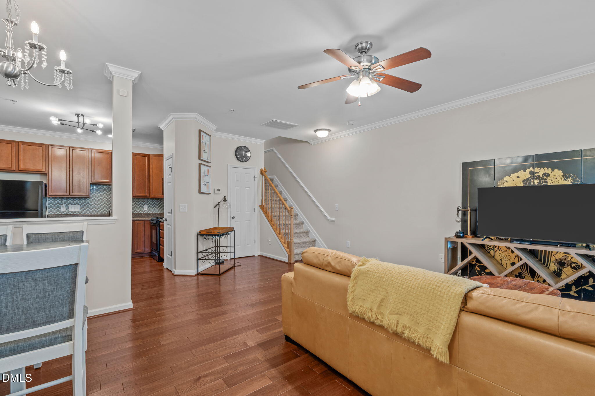 2120 Breezeway Drive 104 Property Photo 5