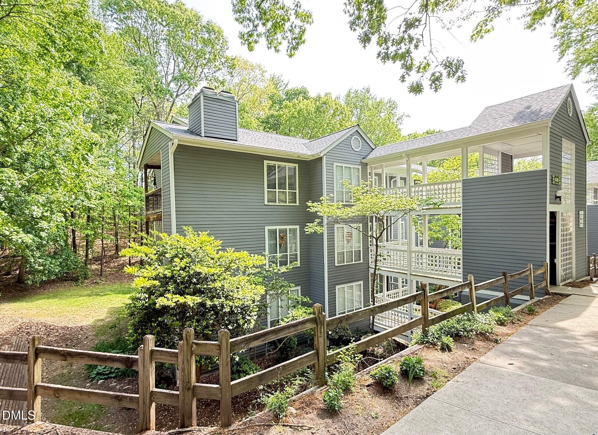 4120 Sedgewood Drive 106