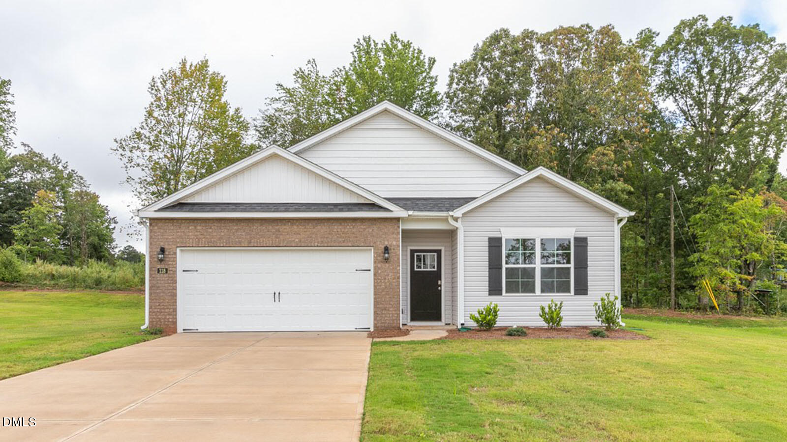 62 Tiger Eye Drive Property Photo 1