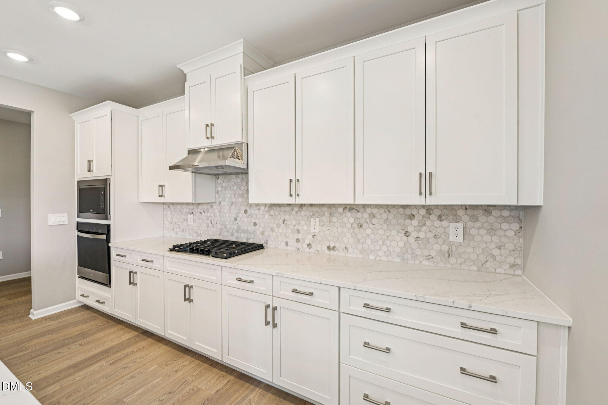 100 Stradshire Court Property Photo 18