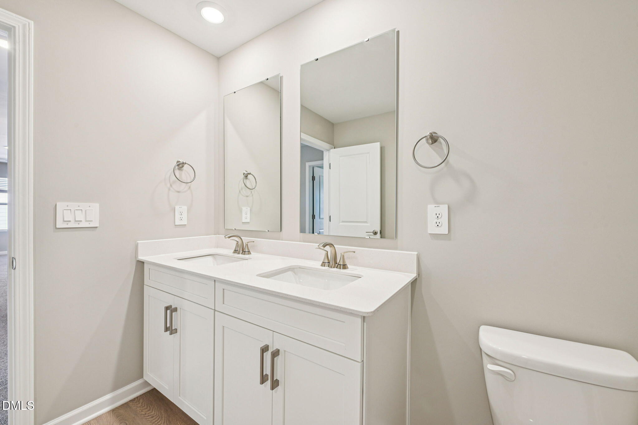 100 Stradshire Court Property Photo 39