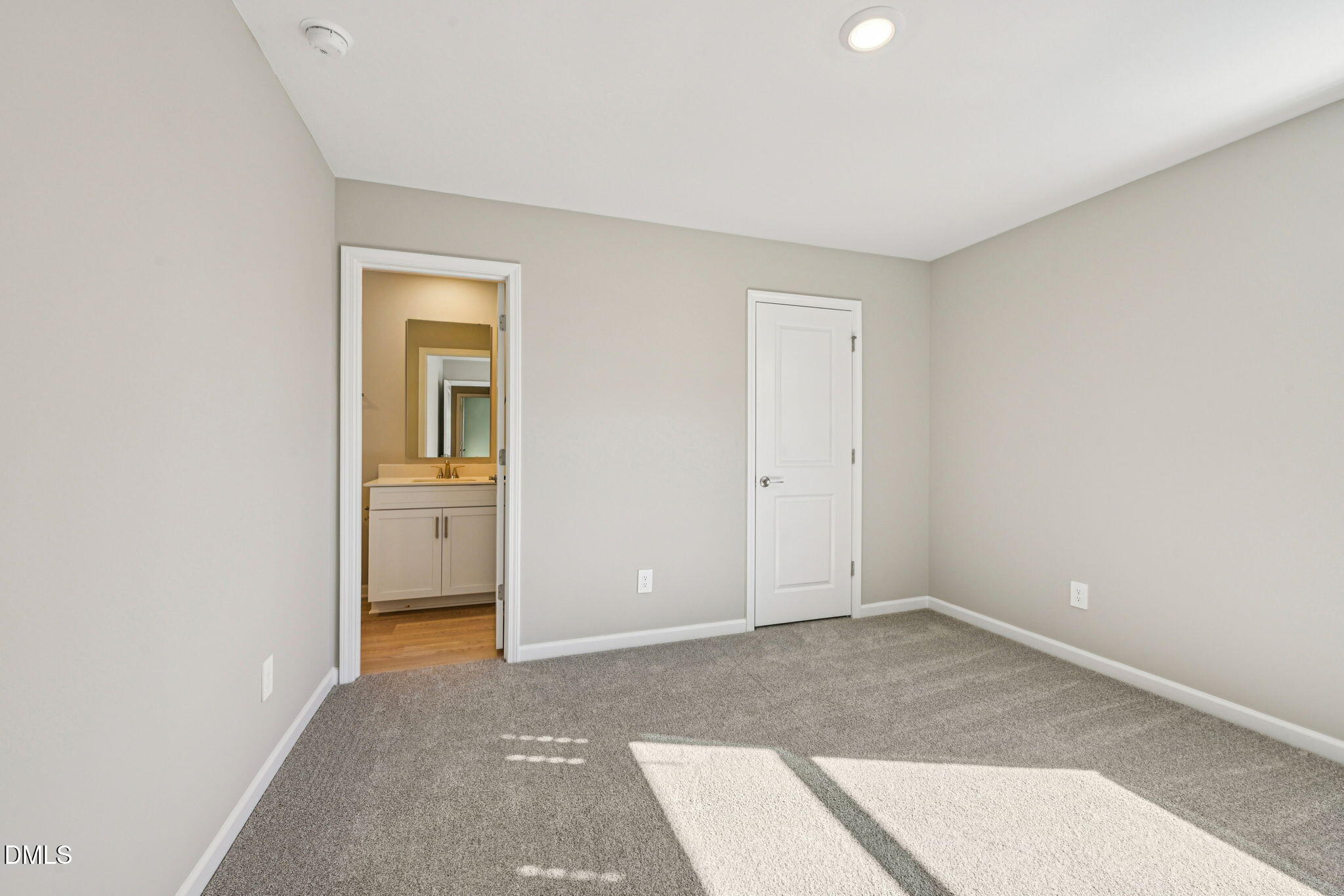 100 Stradshire Court Property Photo 41