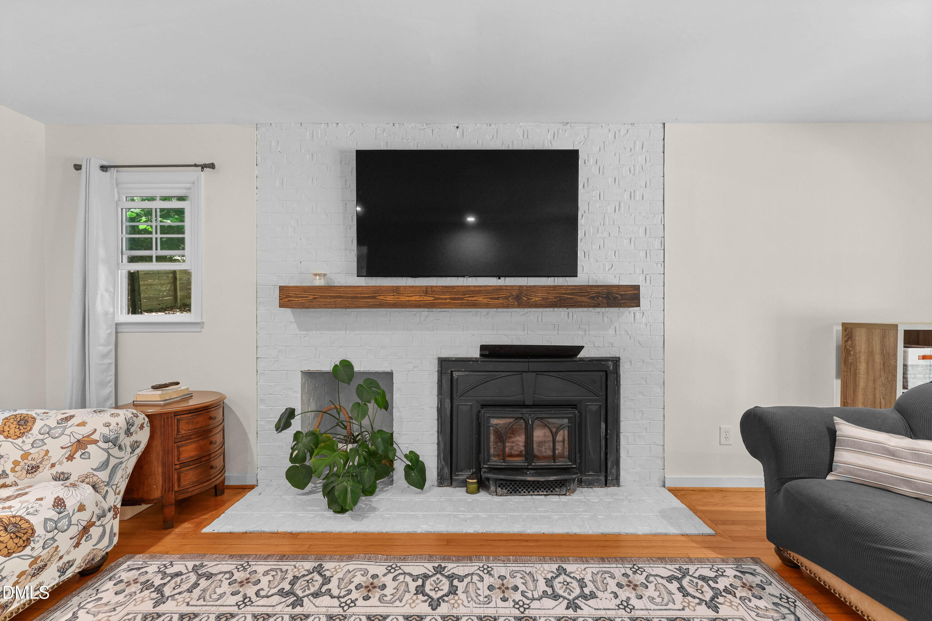 620 Arlington Property Photo 5