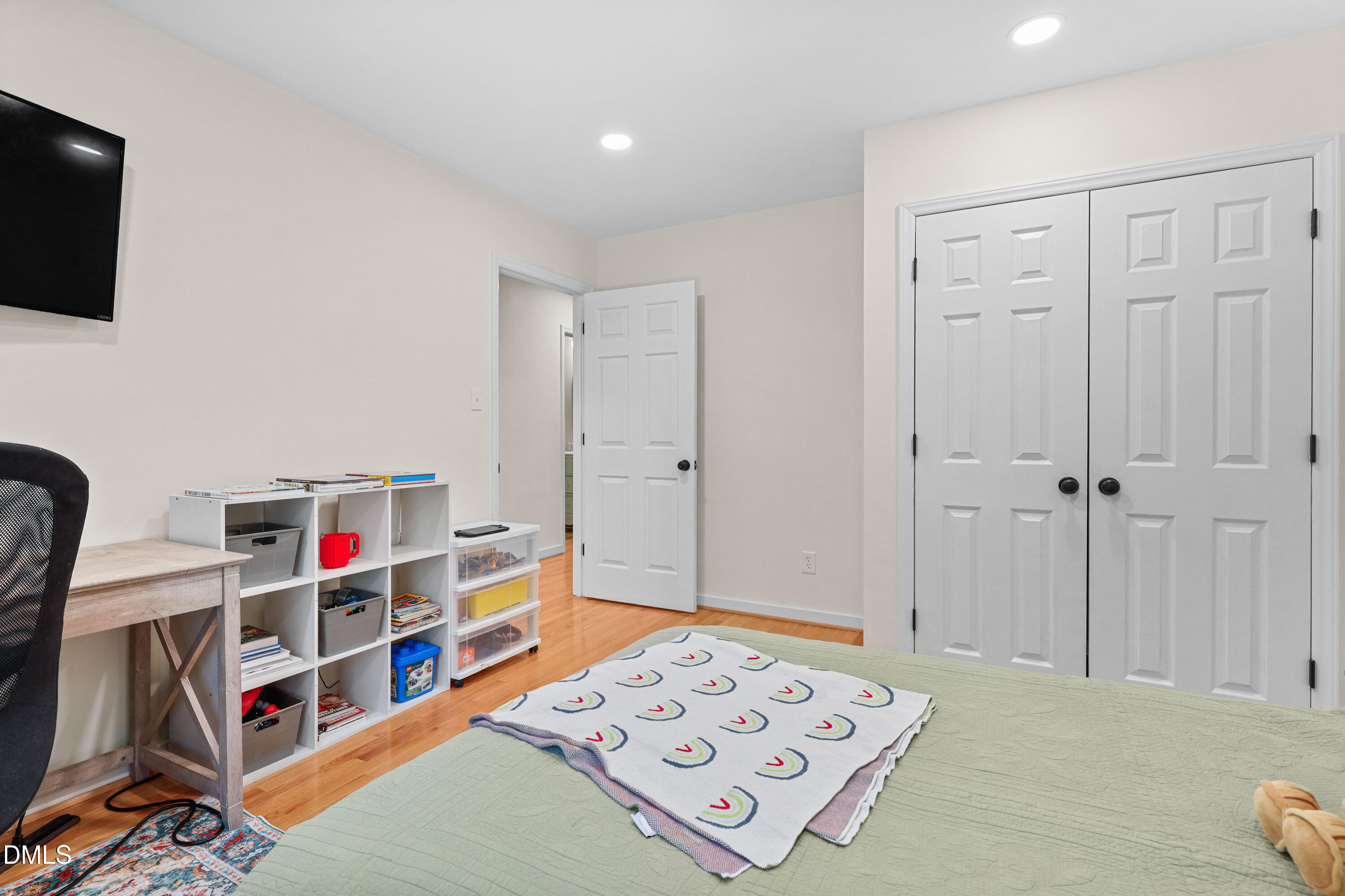 620 Arlington Property Photo 21