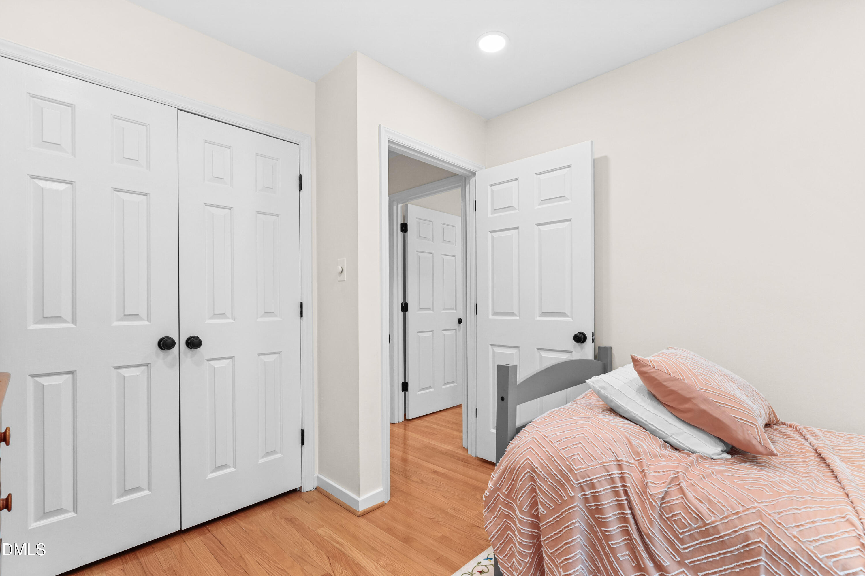 620 Arlington Property Photo 25