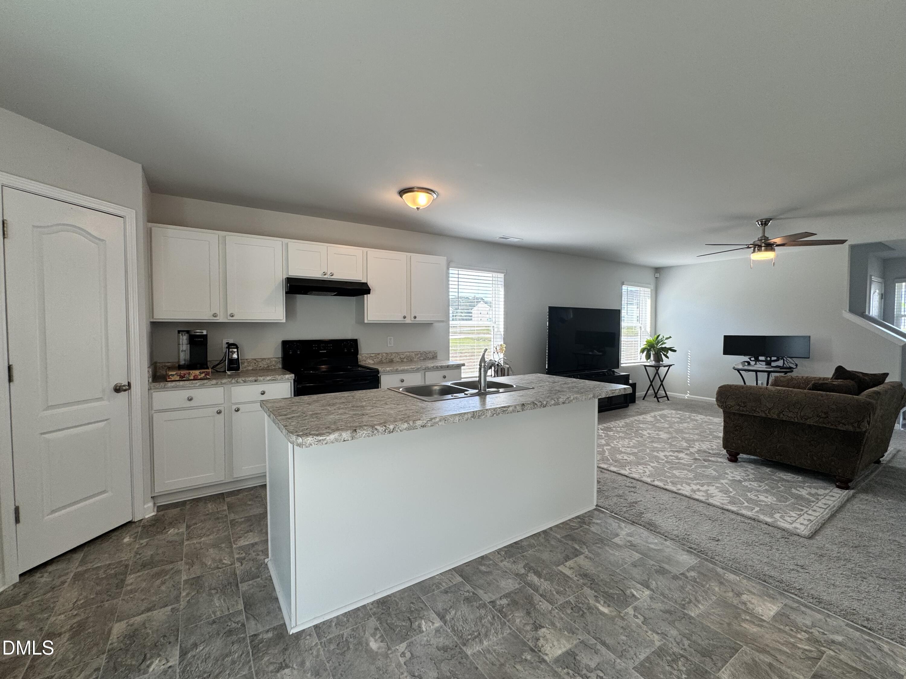 72 Betty Ann Street Property Photo 6