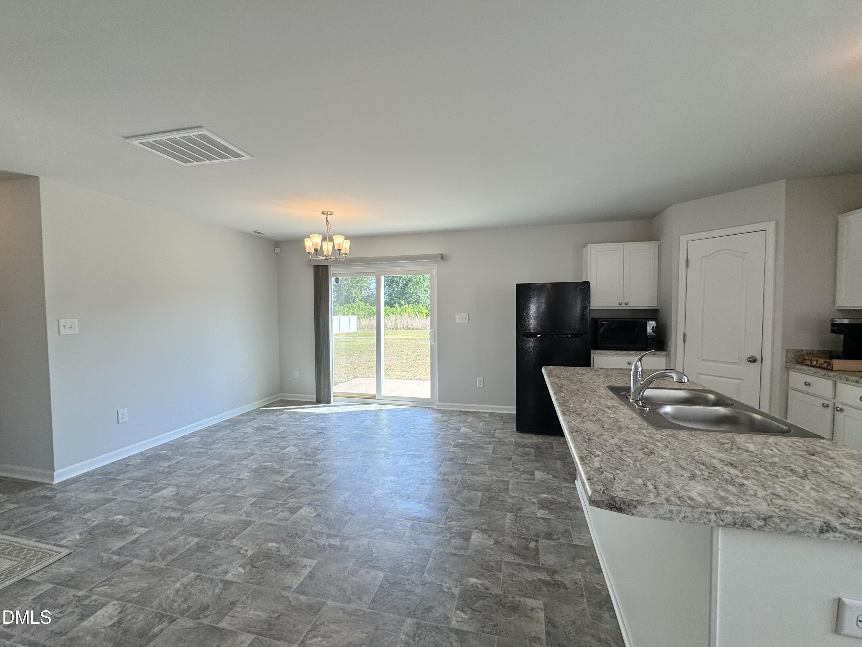 72 Betty Ann Street Property Photo 8