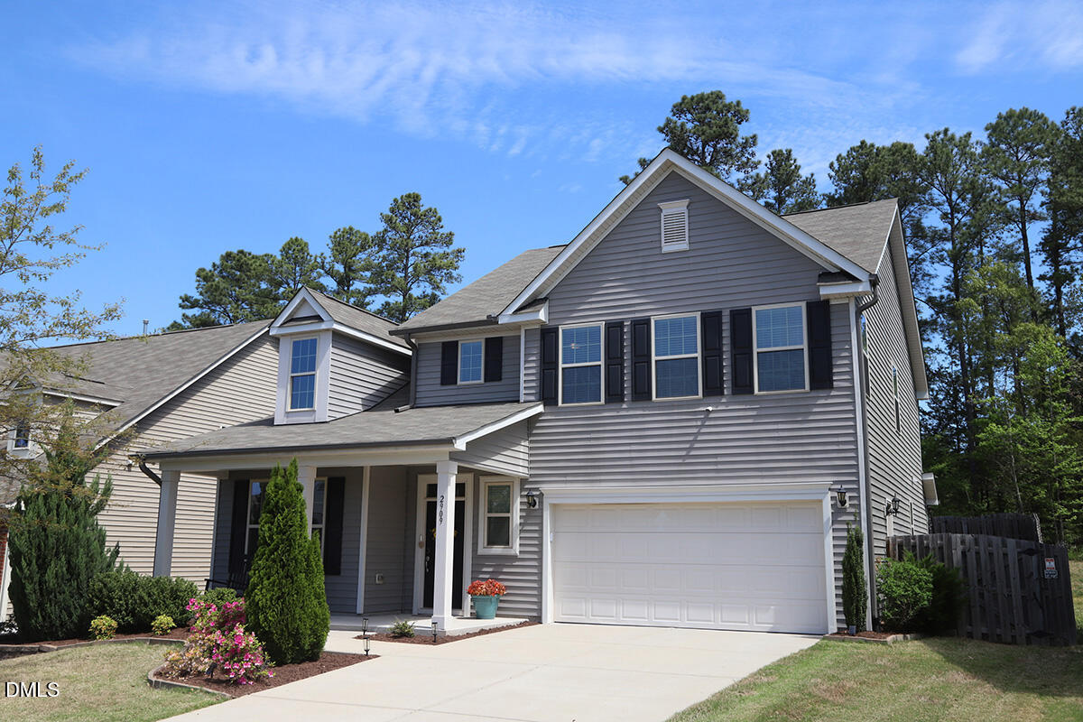 2909 Long Meadow Lane Property Photo 3