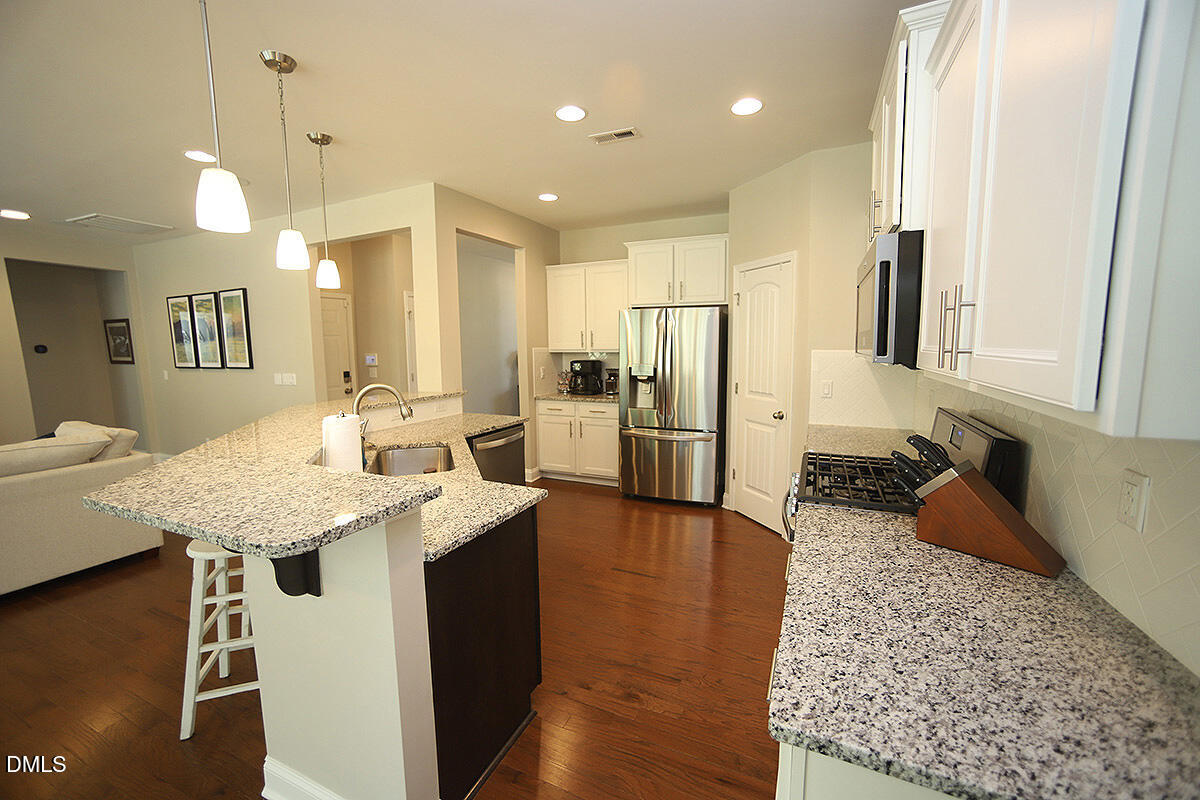 2909 Long Meadow Lane Property Photo 10