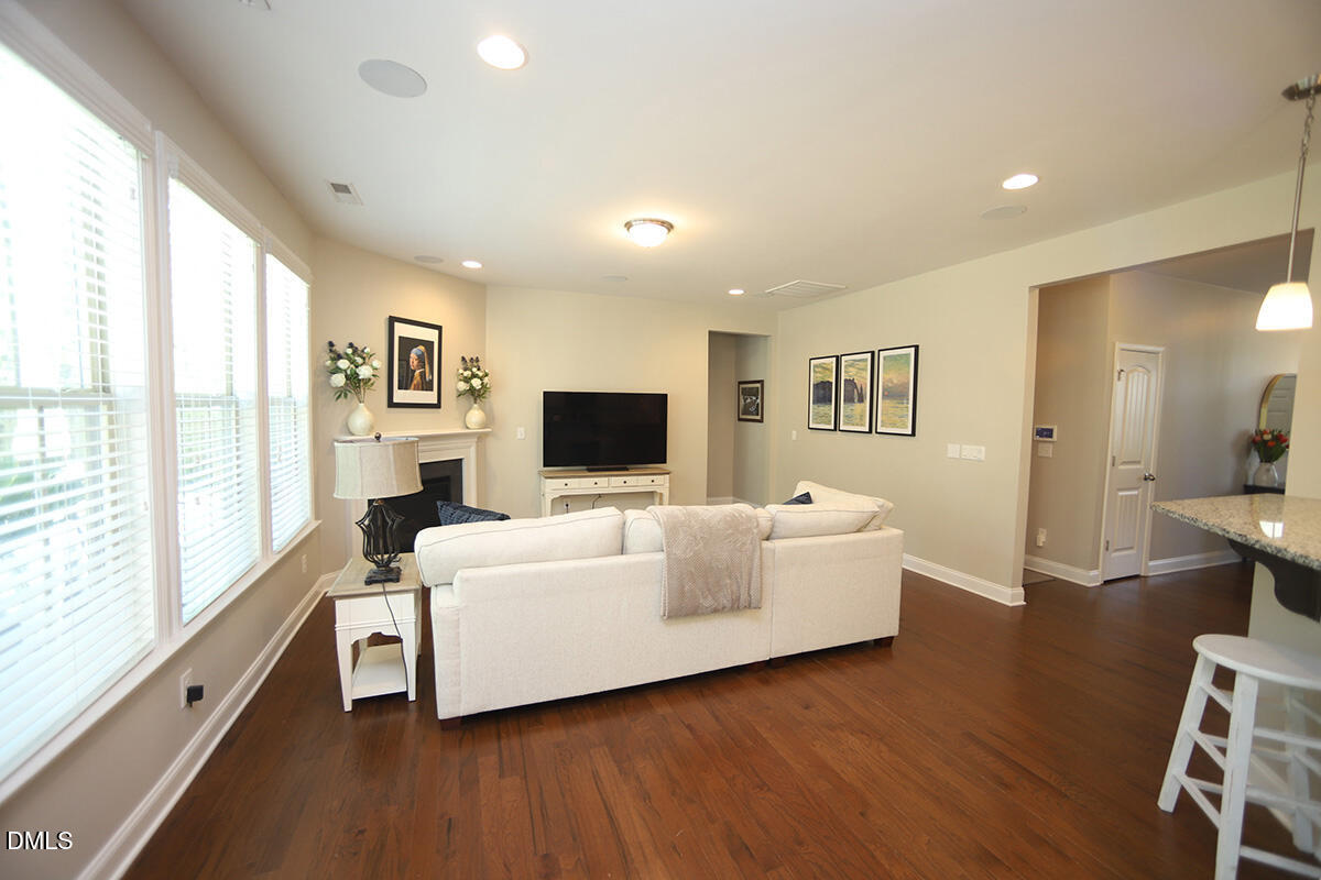 2909 Long Meadow Lane Property Photo 13