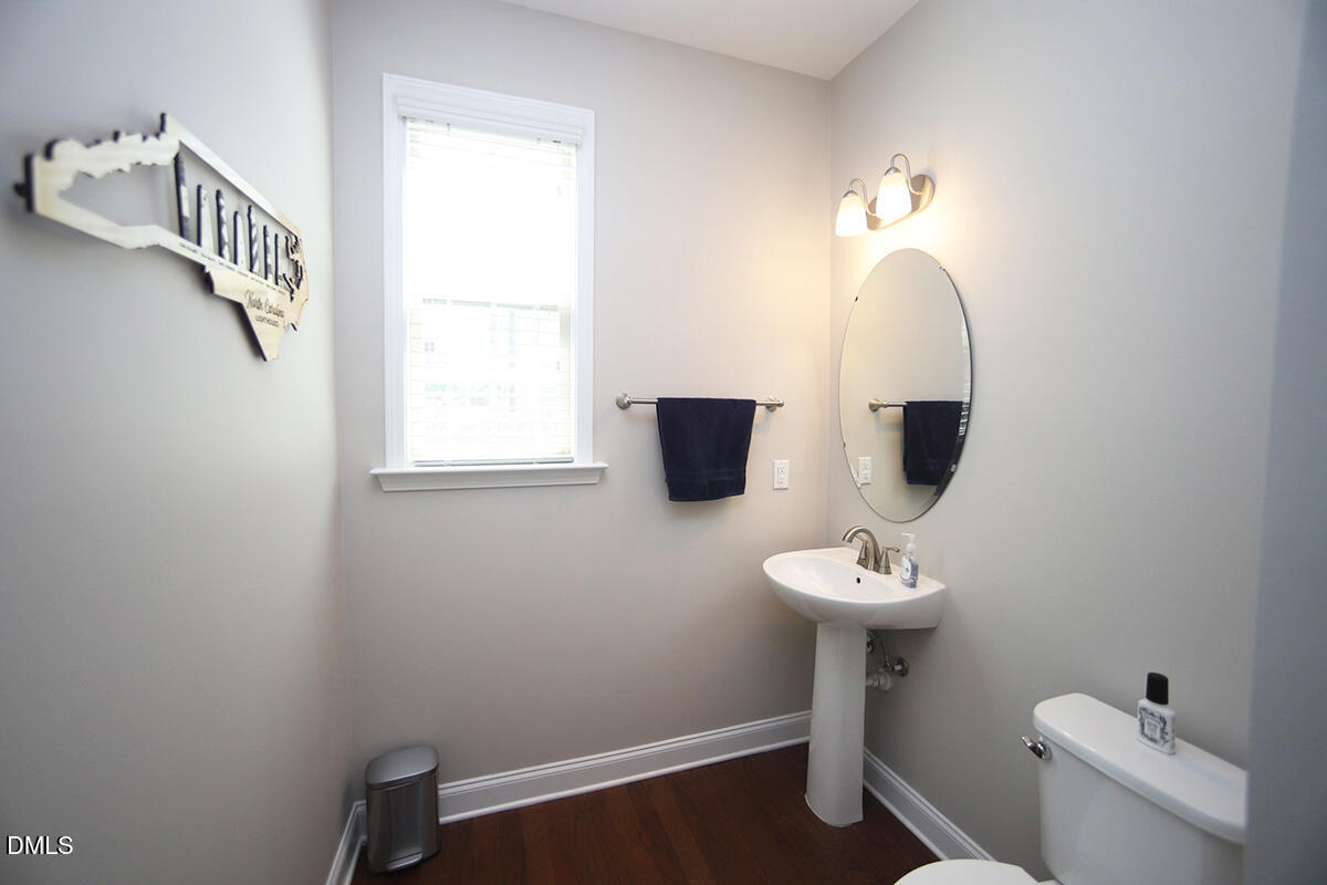 2909 Long Meadow Lane Property Photo 16