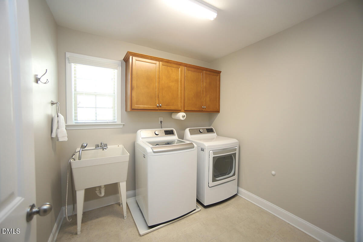 2909 Long Meadow Lane Property Photo 29