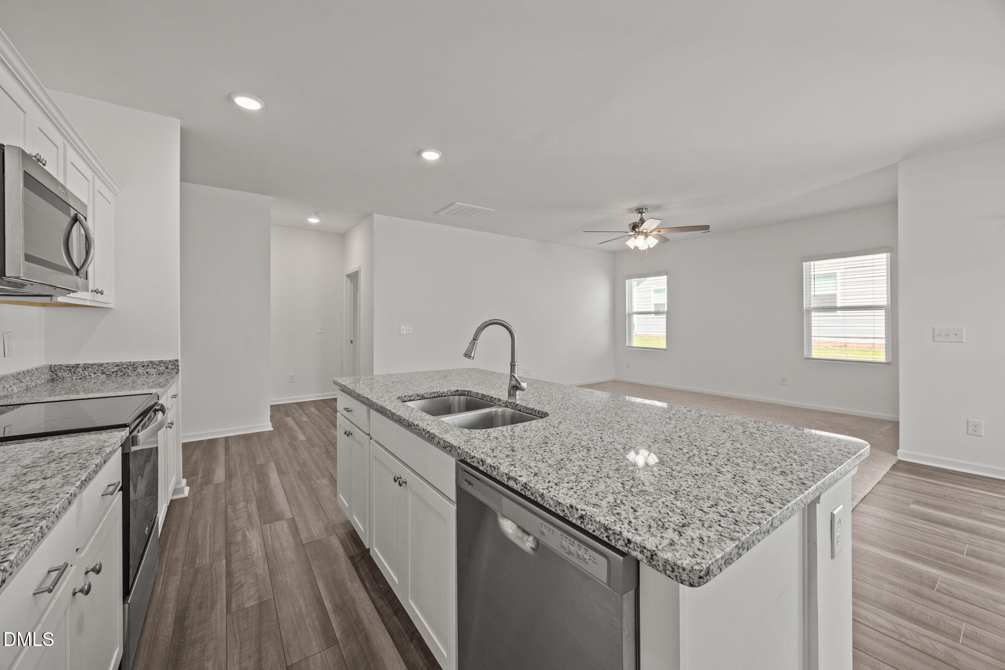 88 Molly Mac Lane Property Photo 12