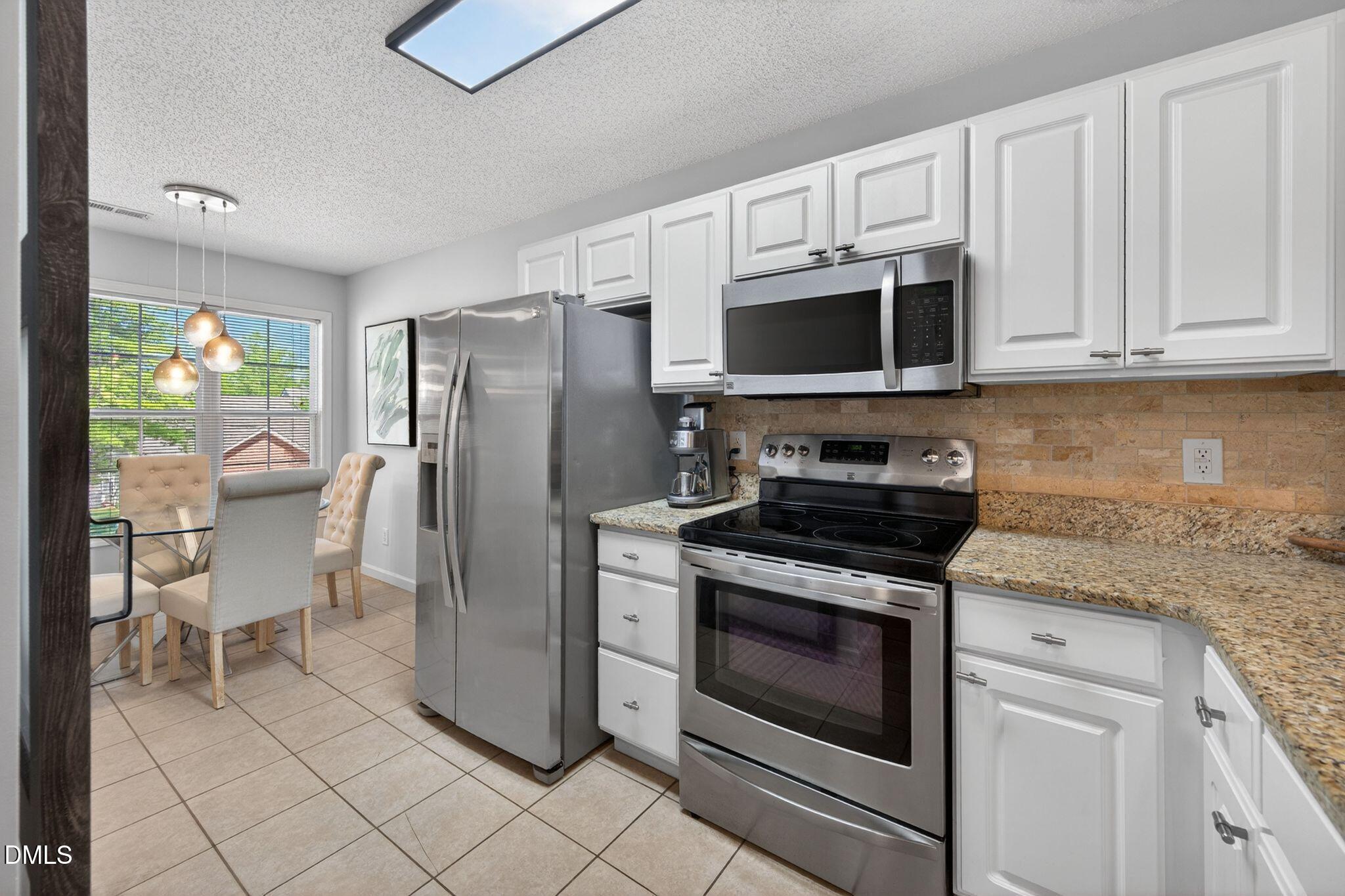 2400 Huntscroft Lane 202