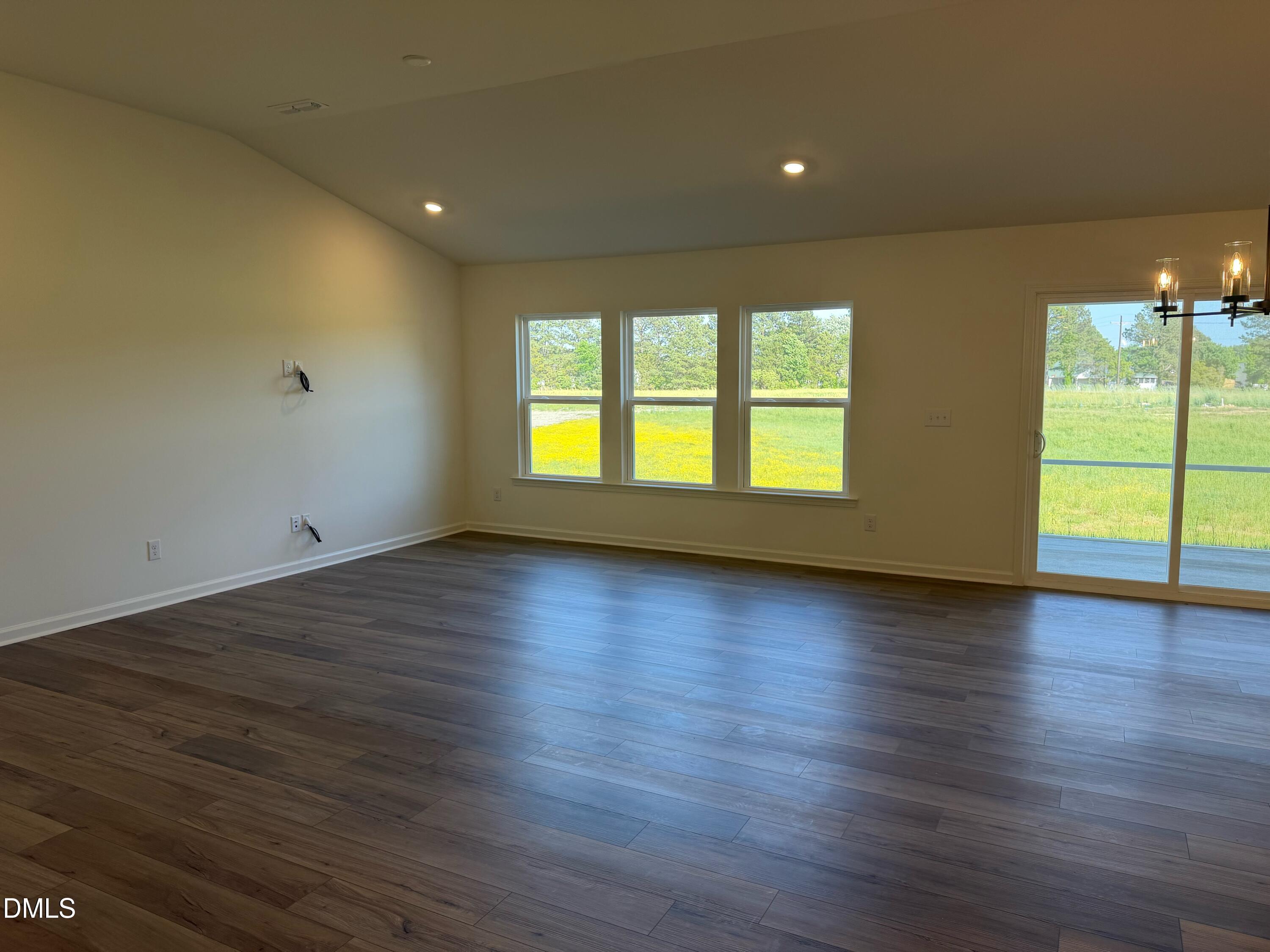 237 Boss Shot Drive Property Photo 6