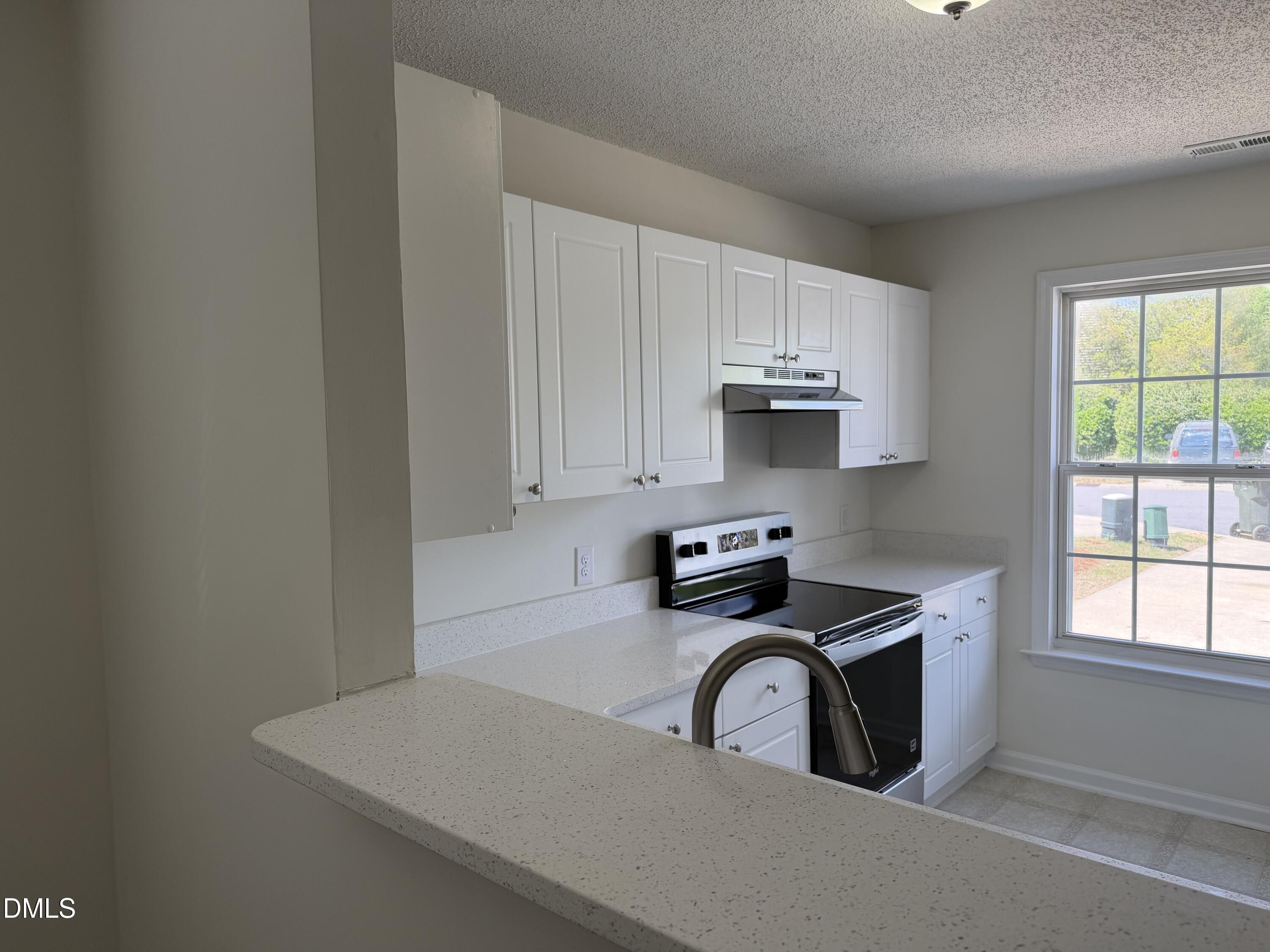 5742 Osprey Cove Drive Property Photo 3