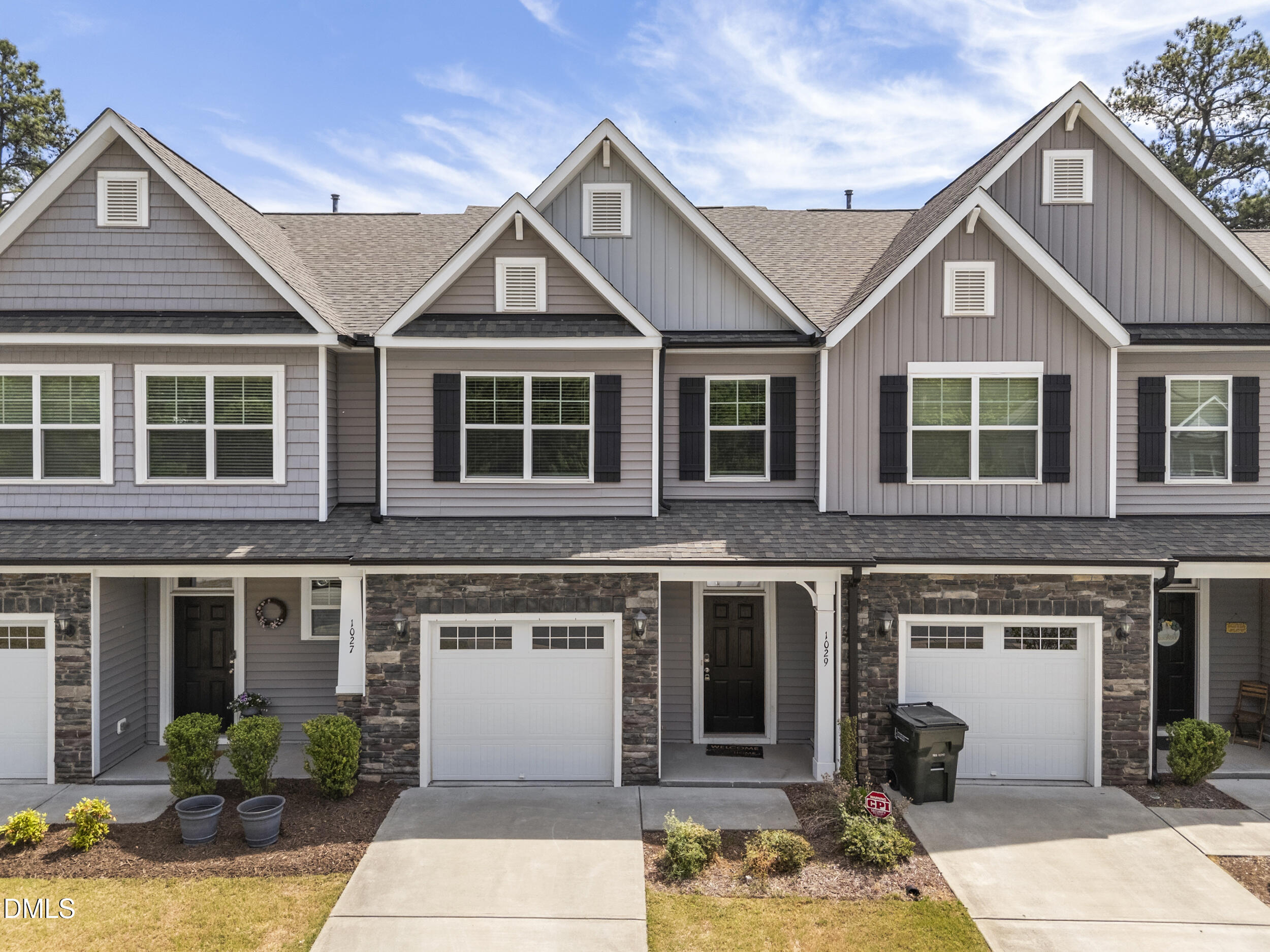 1029 Arbor Edge Lane