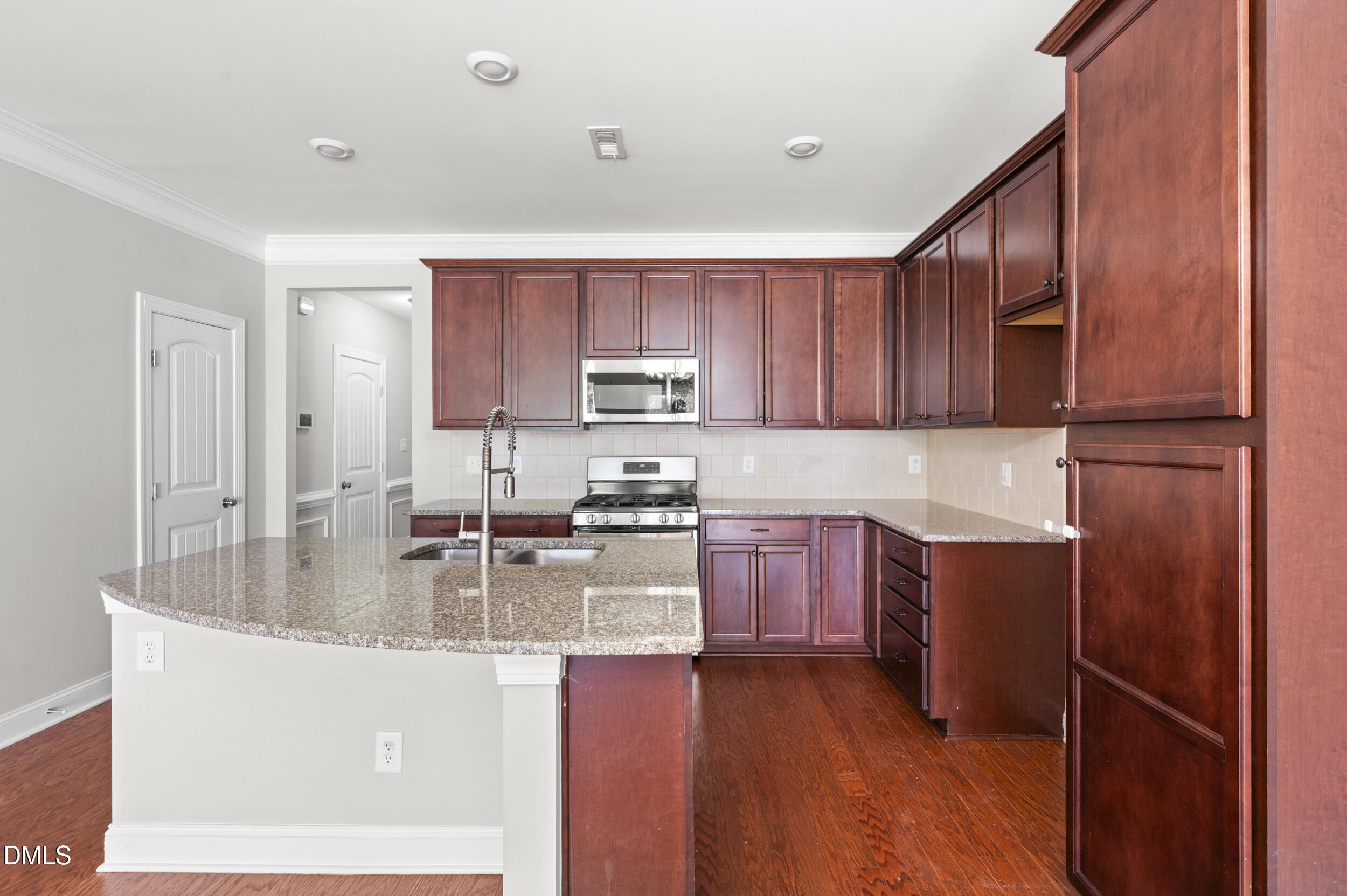 1029 Arbor Edge Lane Property Photo 9