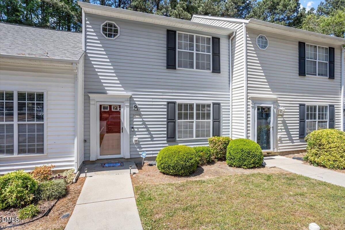 5503 Fieldcross Court Property Photo 3