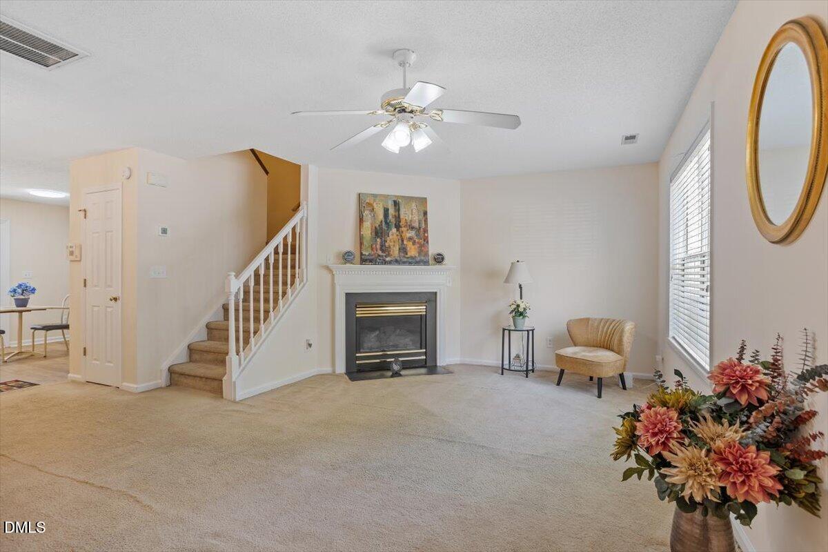 5503 Fieldcross Court Property Photo 4