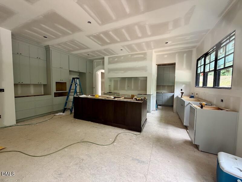 2123 Dunhill Drive Property Photo 11