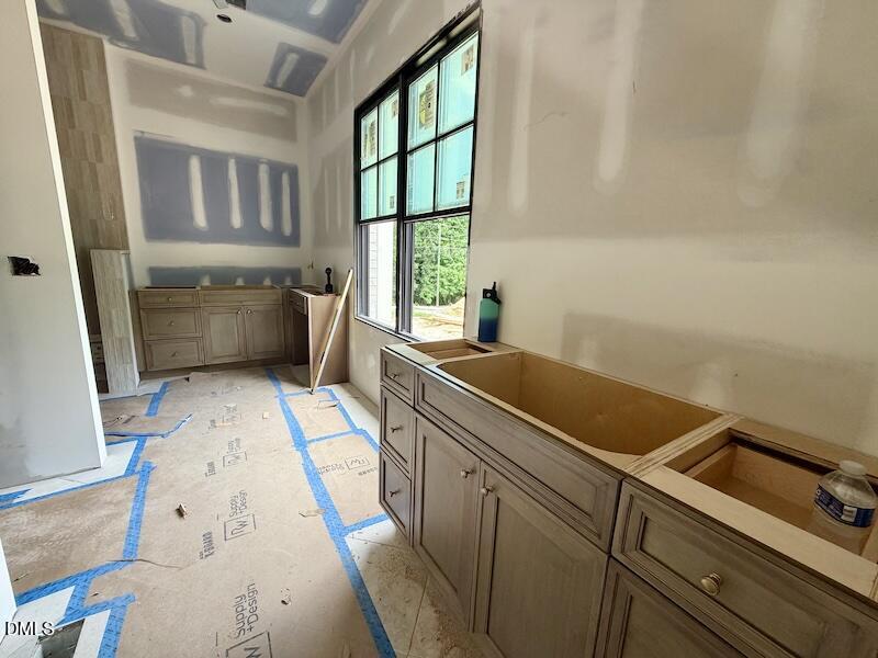 2123 Dunhill Drive Property Photo 29