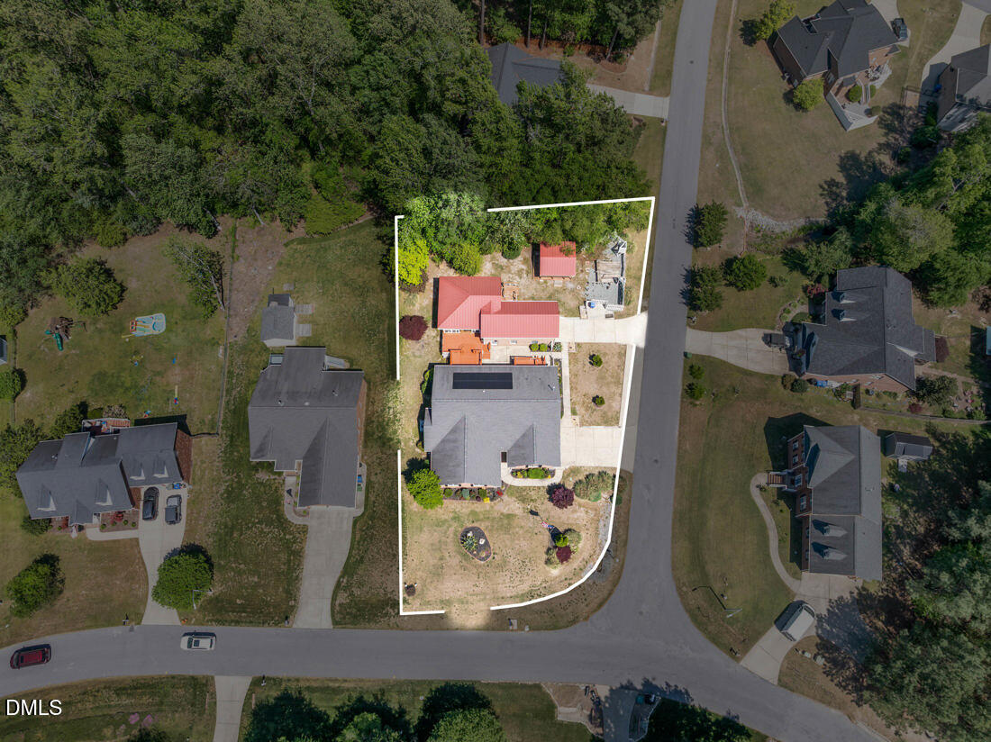 929 Old Baron Drive Property Photo 32