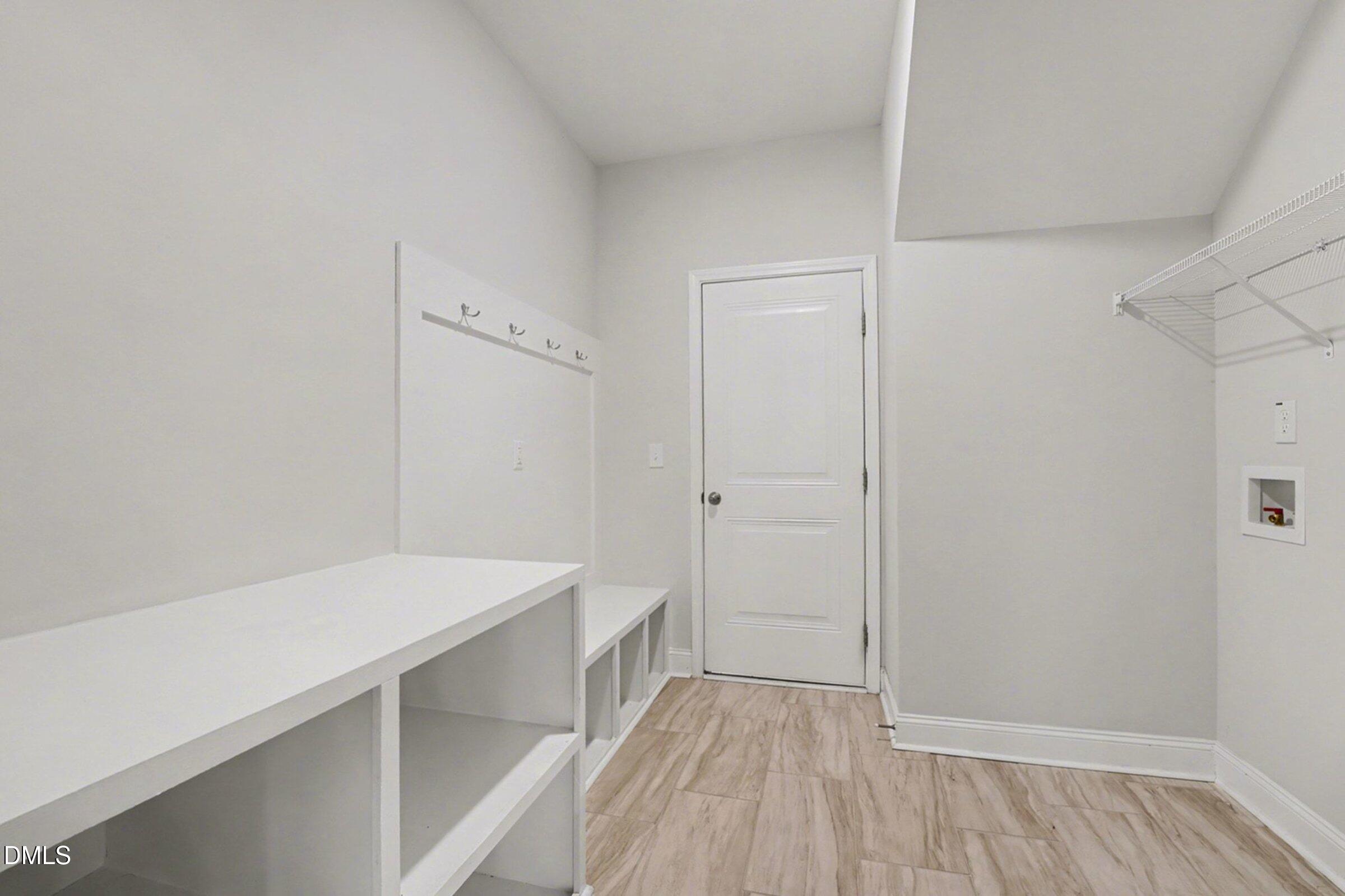 2815 Lemuel Black Road Property Photo 20