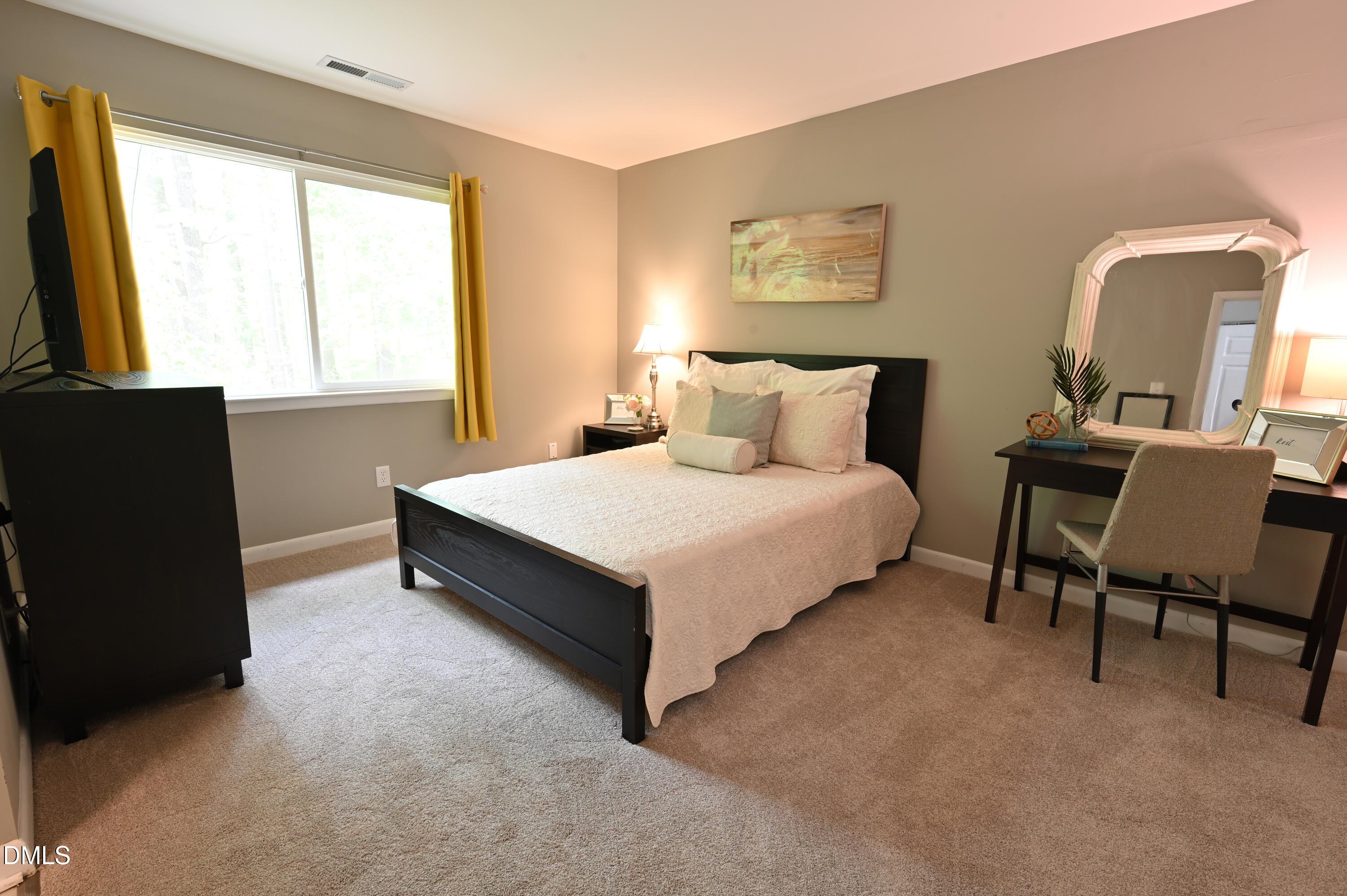 4100 Five Oaks Drive Unit 39 Property Photo 11