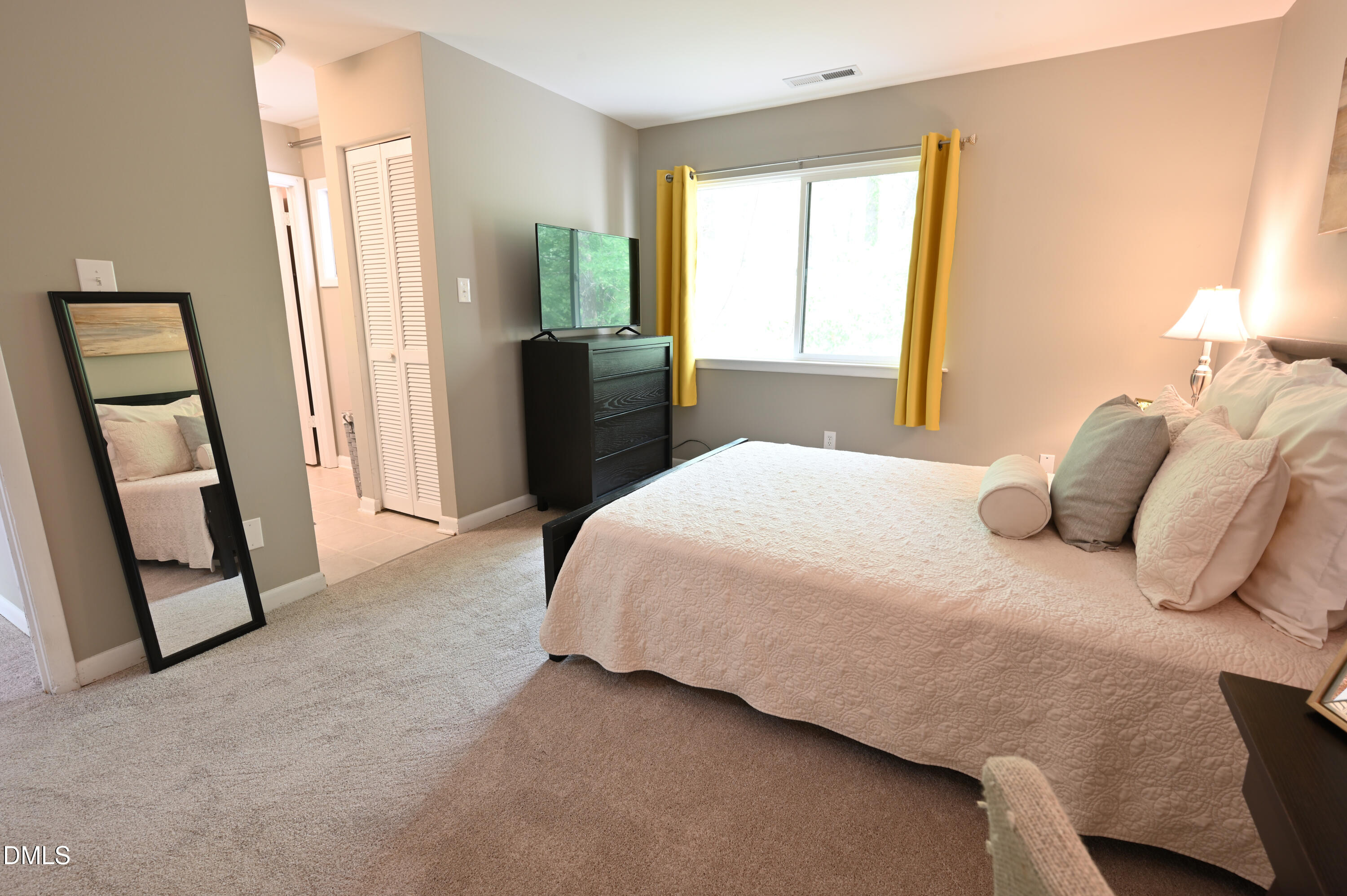4100 Five Oaks Drive Unit 39 Property Photo 14