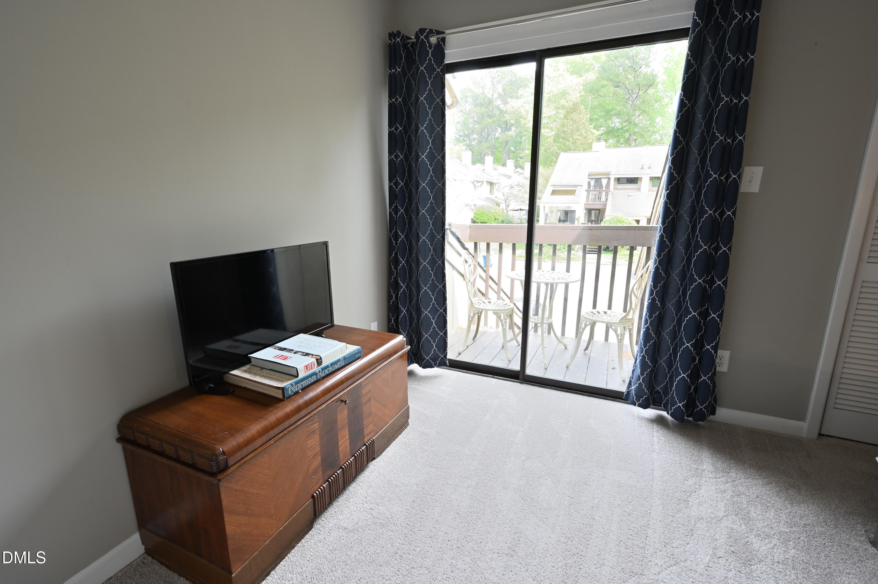 4100 Five Oaks Drive Unit 39 Property Photo 17