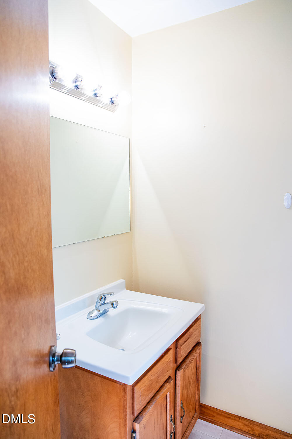 5812 Altrada Drive Property Photo 14