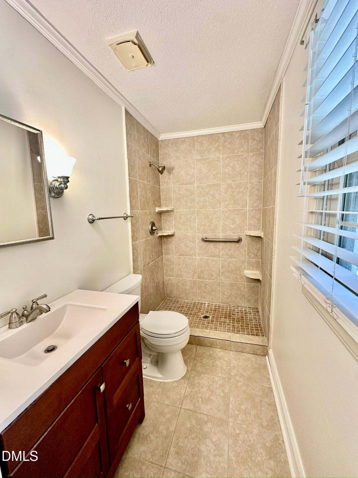 5812 Altrada Drive Property Photo 18