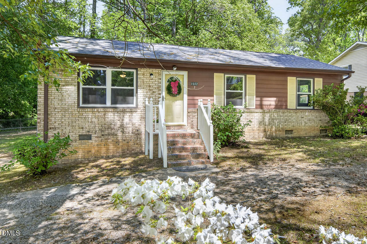 1502 Woodland Road Property Photo 1