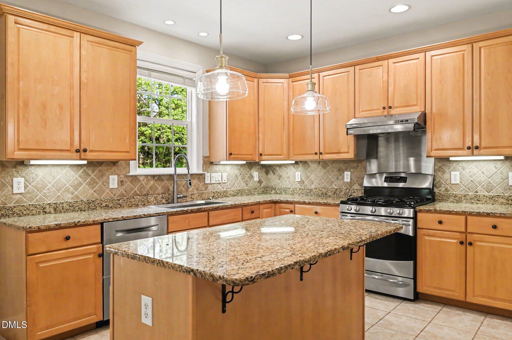1808 Abby Knoll Drive Property Photo 18